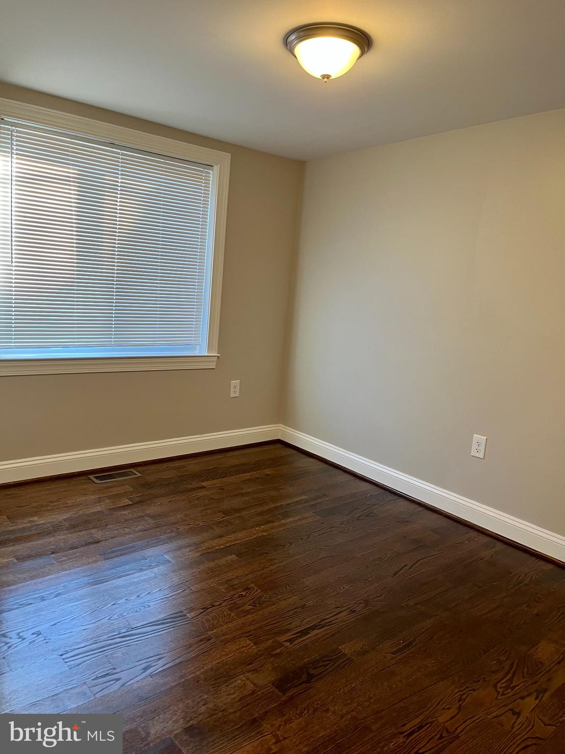 GREEN MEADOWS - Residential Lease