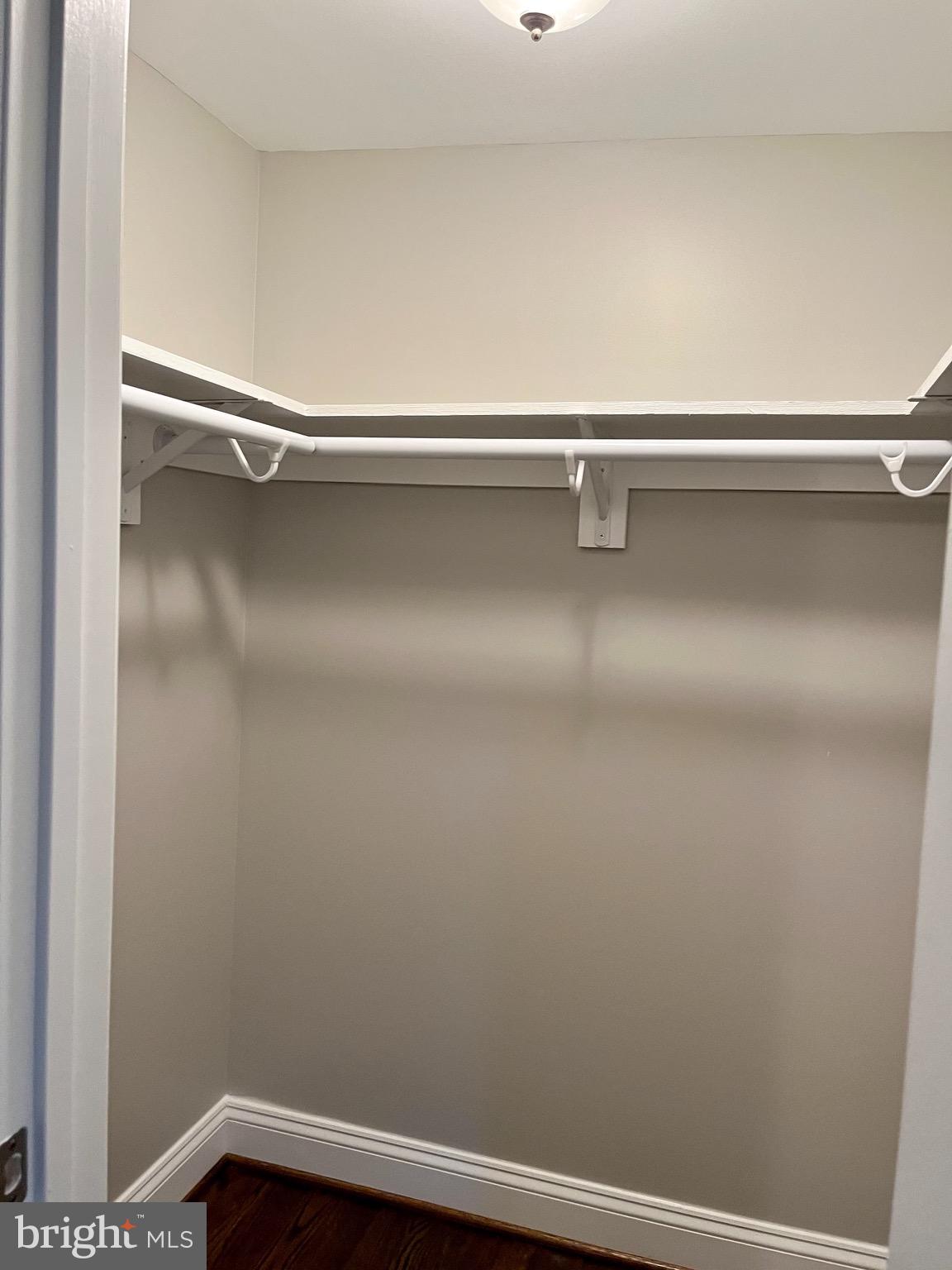 GREEN MEADOWS - Residential Lease