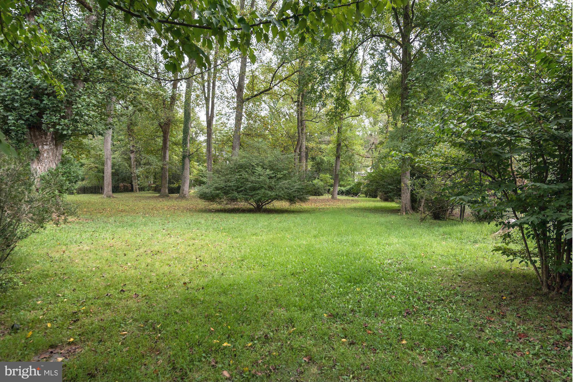 BURNING TREE VALLEY - Residential