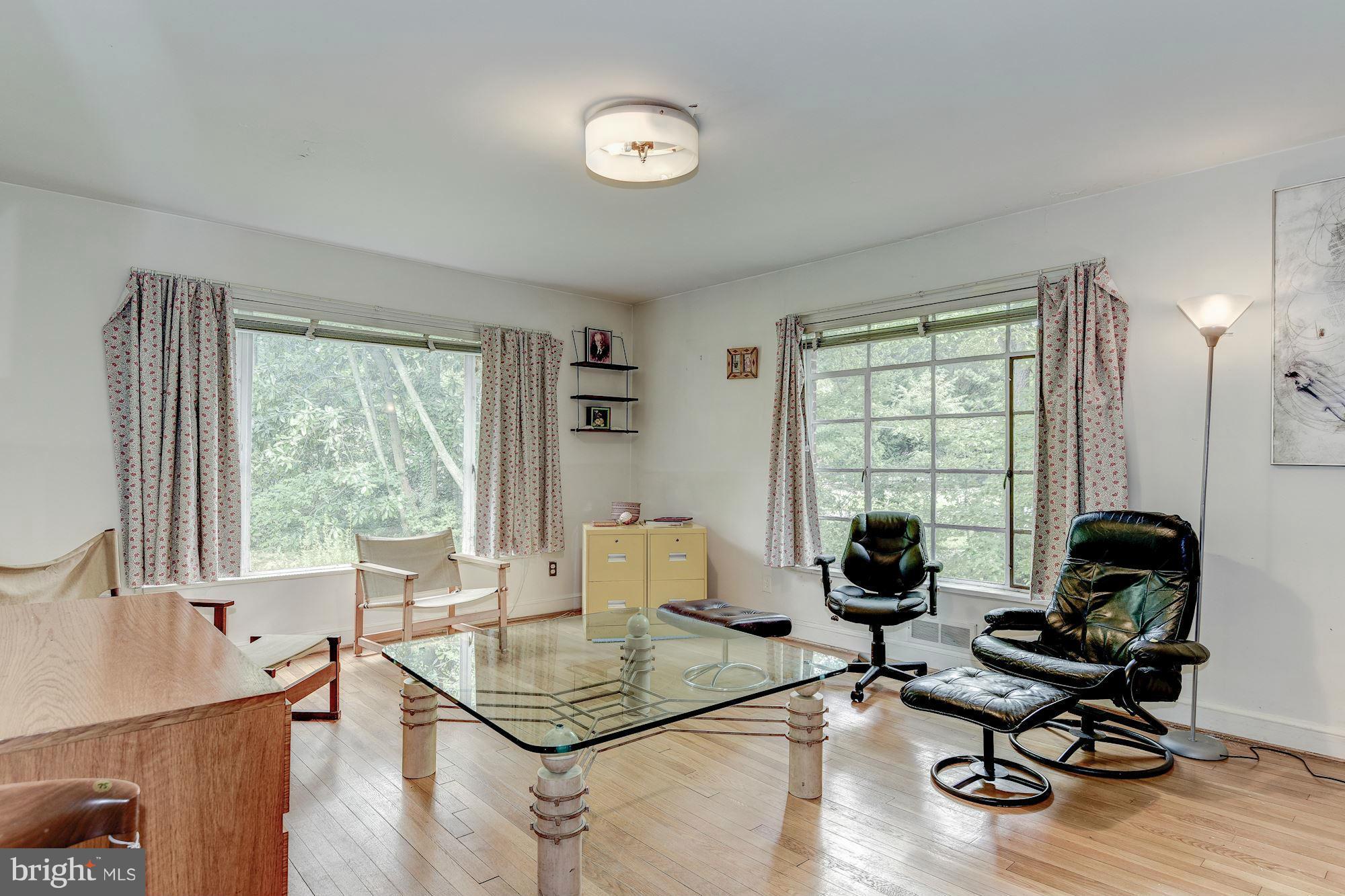 BURNING TREE VALLEY - Residential