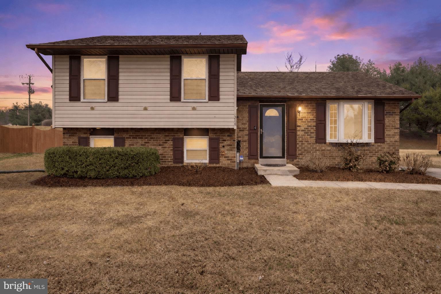 VILLAGE OF OAK GROVE - Residential