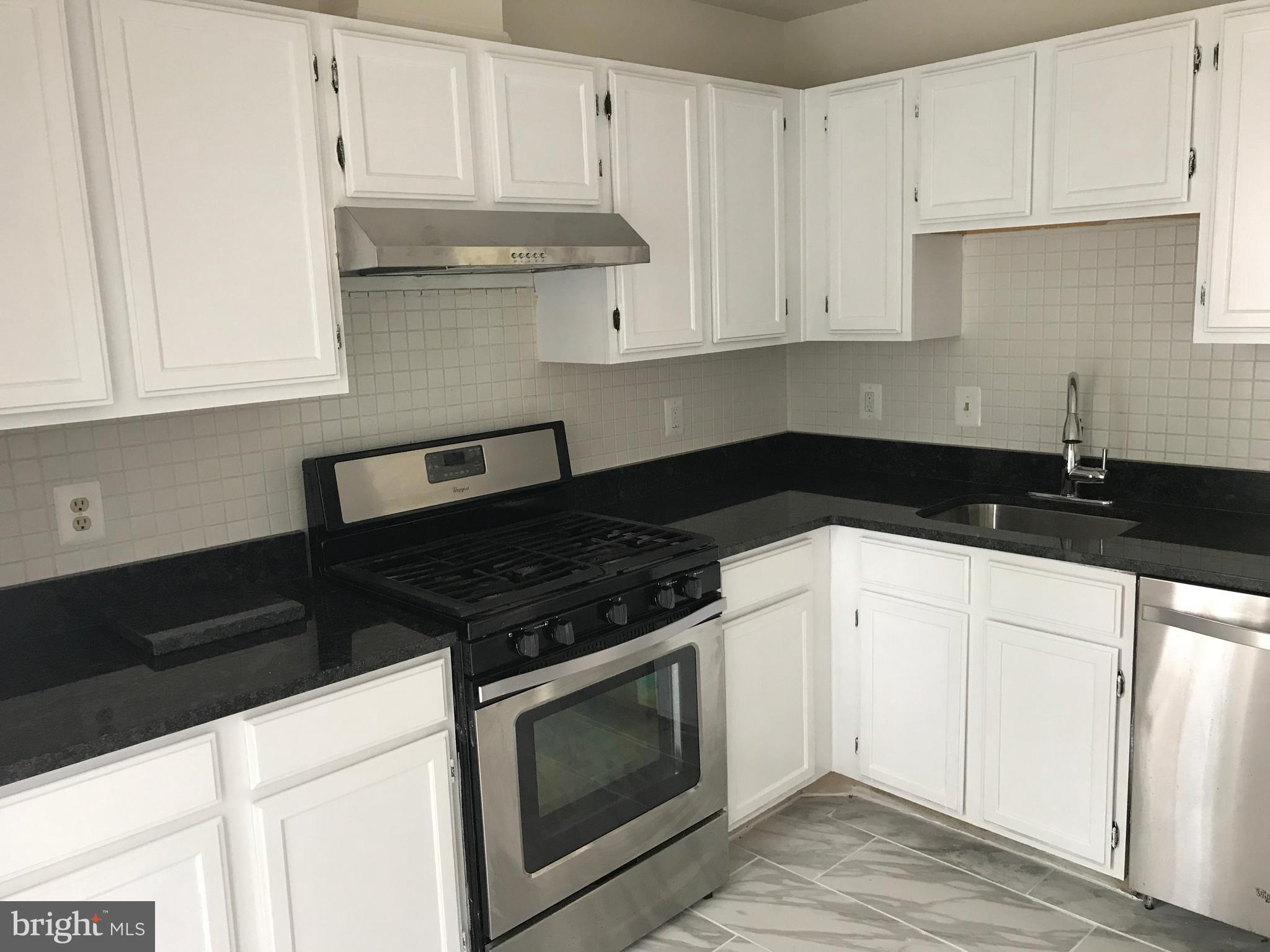 BRISTOL GREEN - Residential