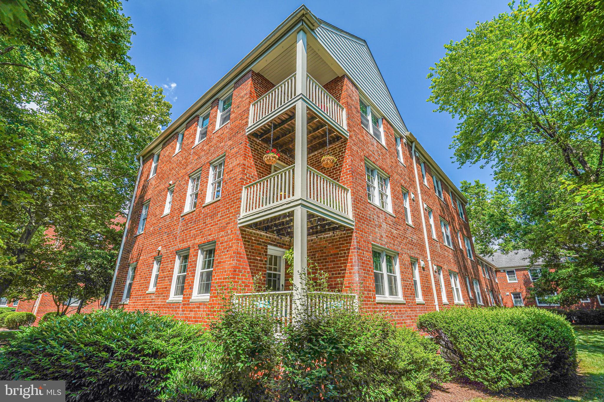 BELLE VIEW - Residential