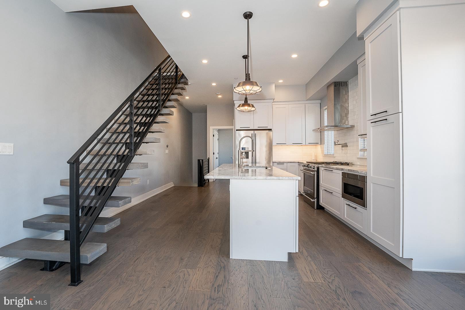 GRADUATE HOSPITAL - Residential