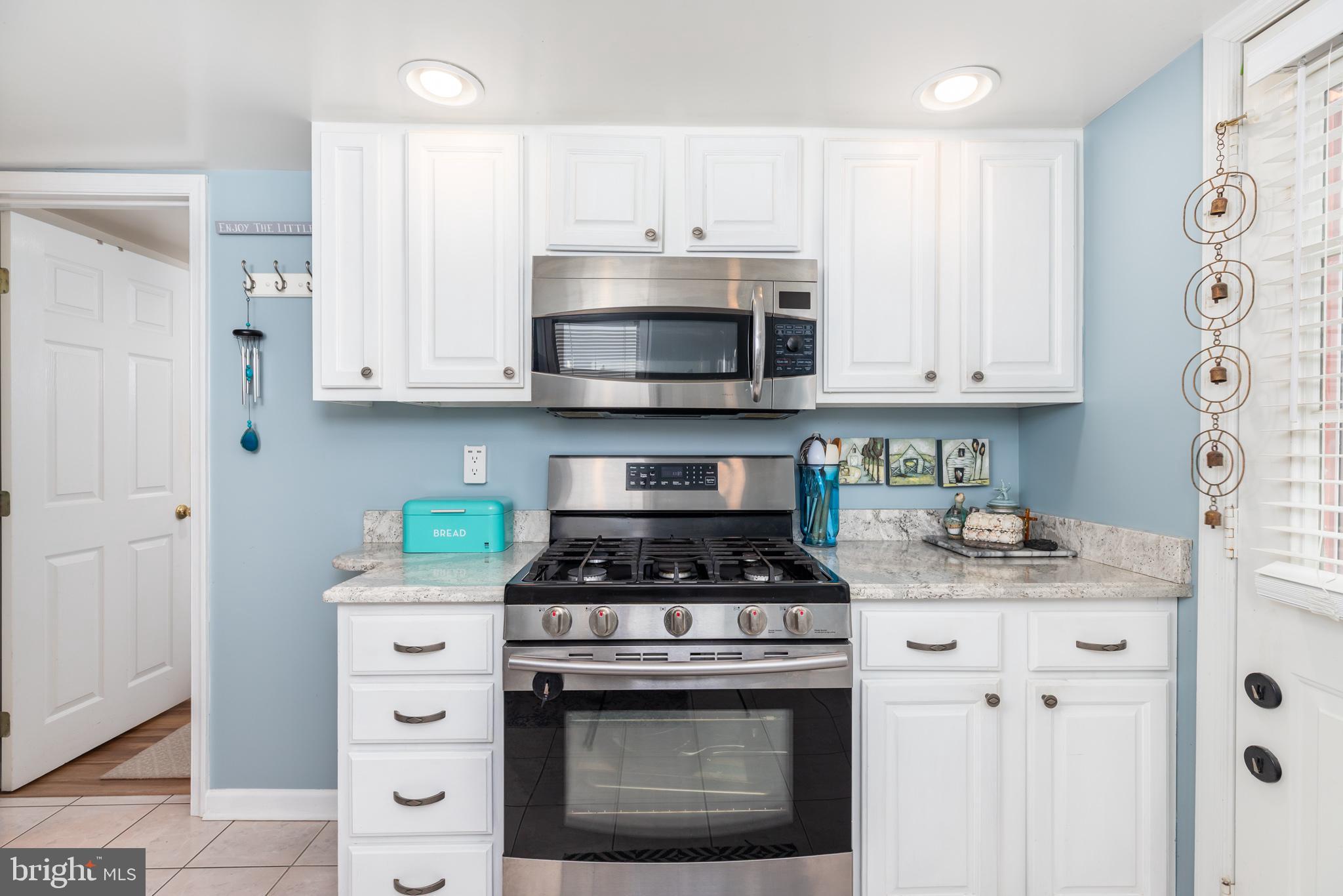 CAPE ISLE OF WIGHT - Residential