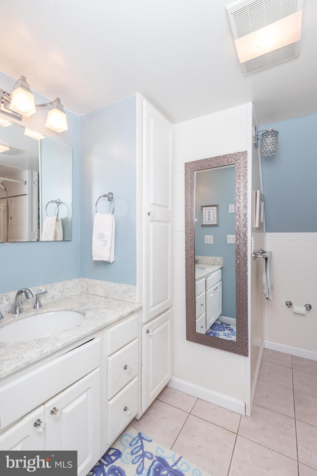 CAPE ISLE OF WIGHT - Residential