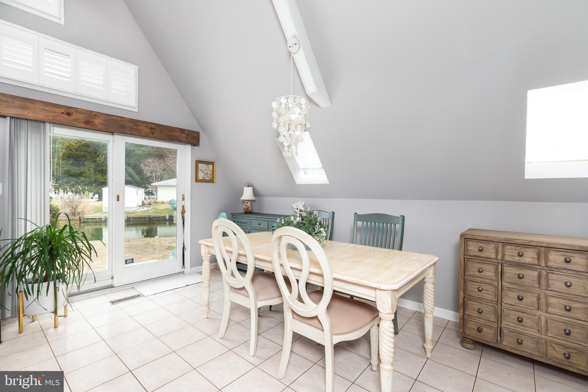 CAPE ISLE OF WIGHT - Residential