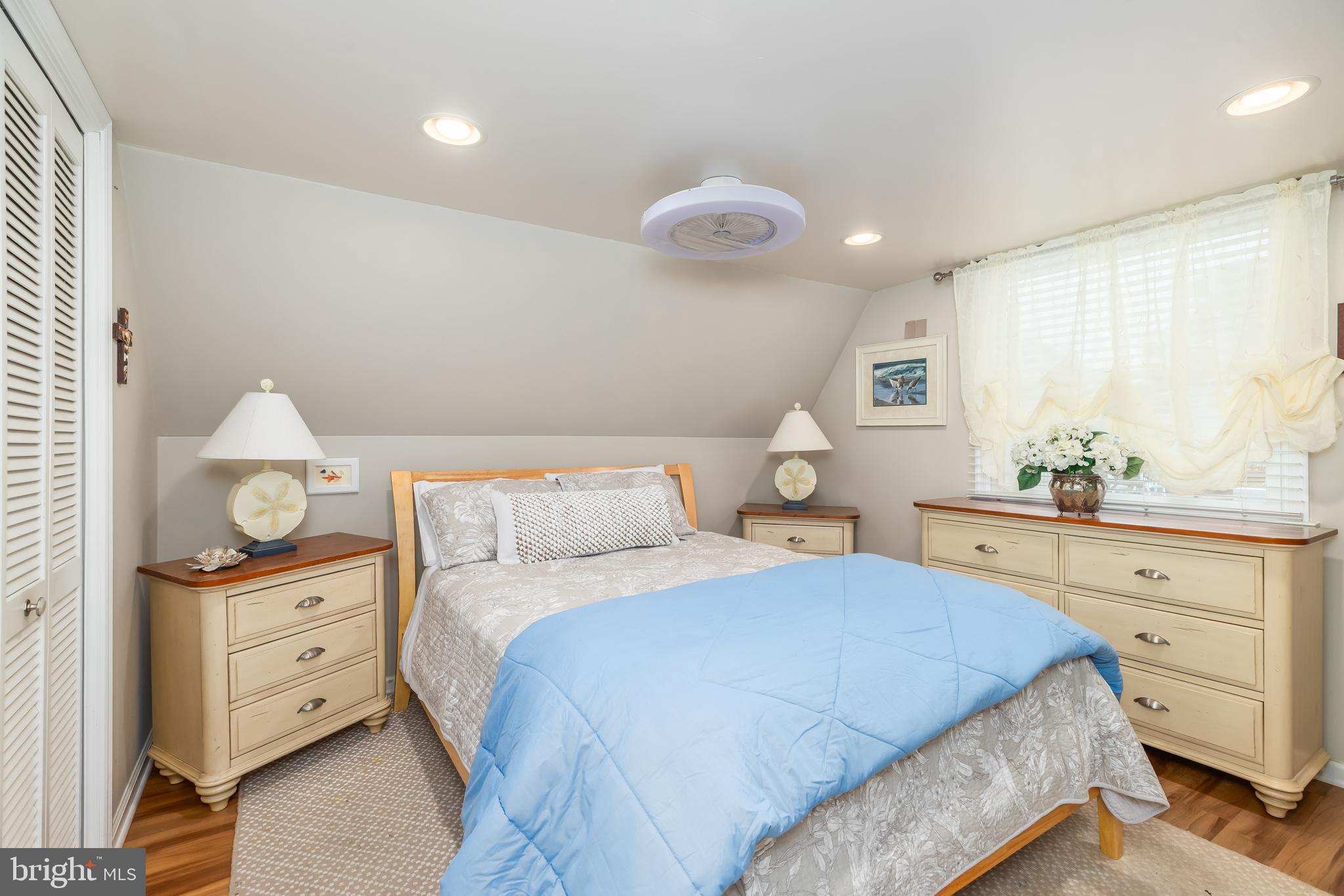 CAPE ISLE OF WIGHT - Residential