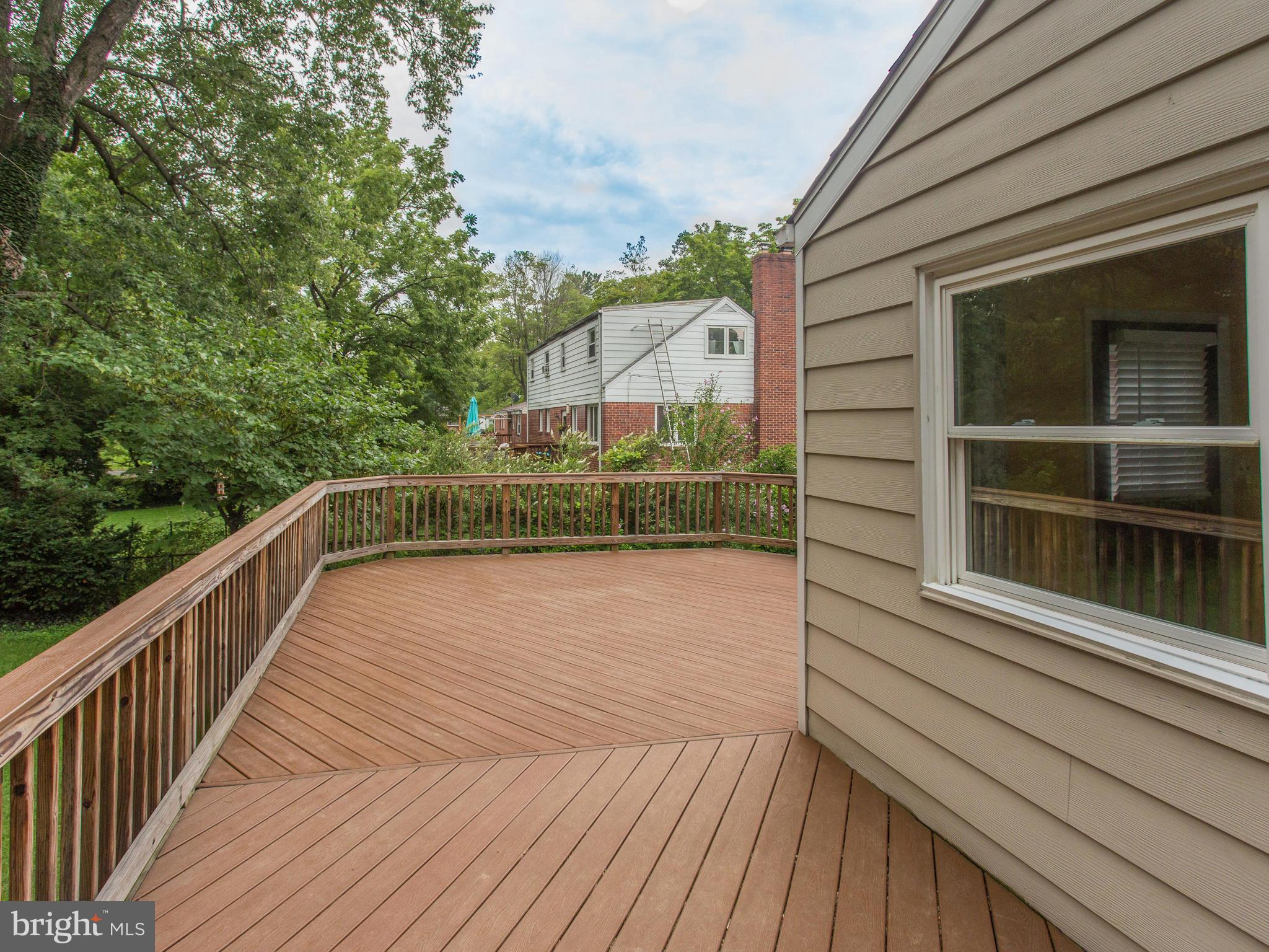 FALLS PARK - Residential Lease