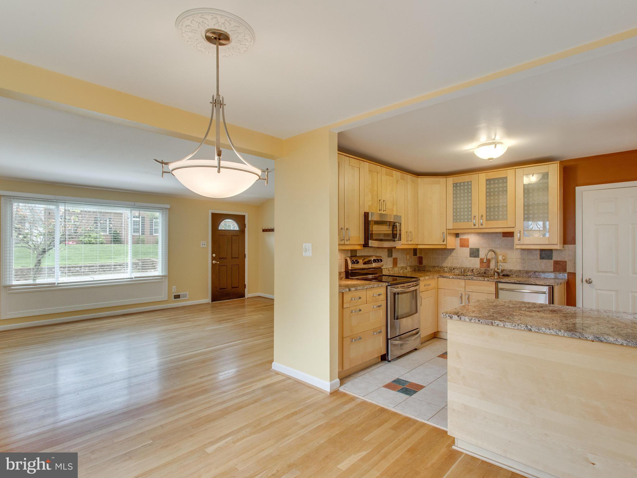 FALLS PARK - Residential Lease