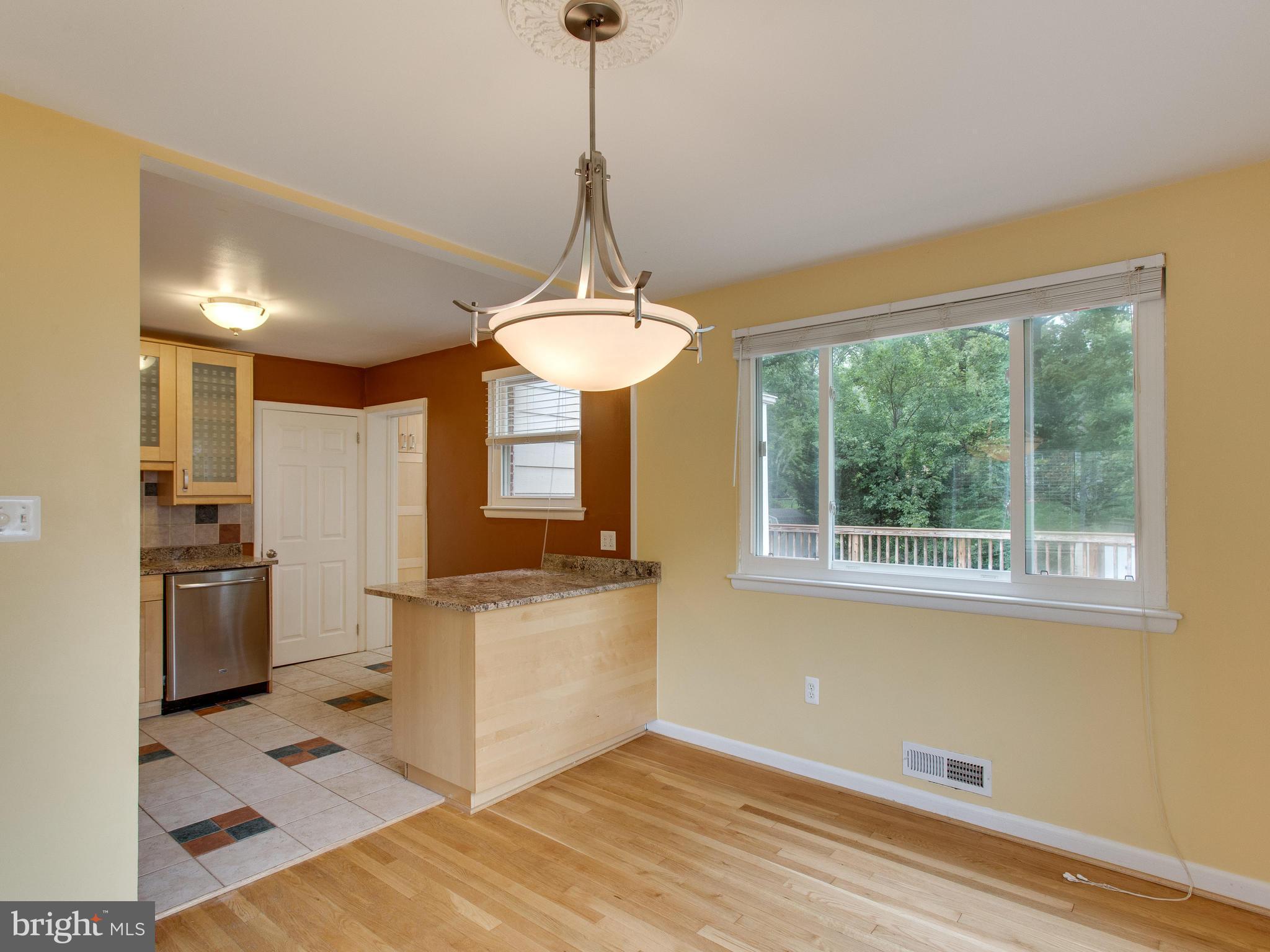 FALLS PARK - Residential Lease