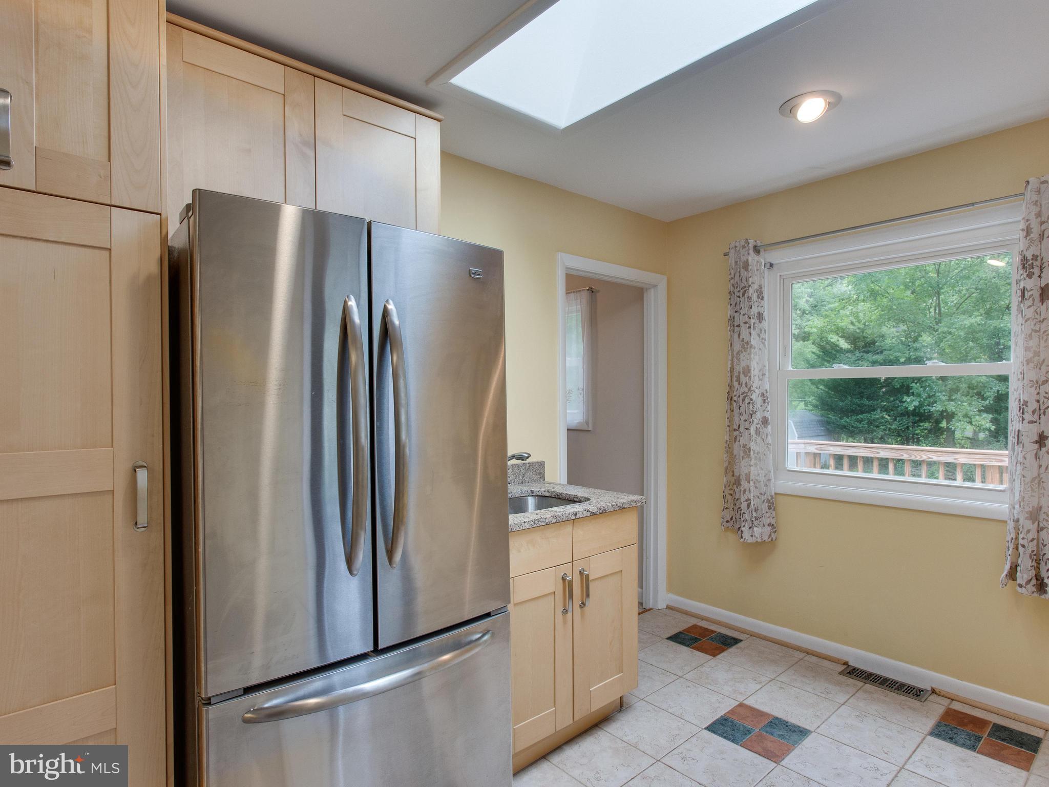 FALLS PARK - Residential Lease