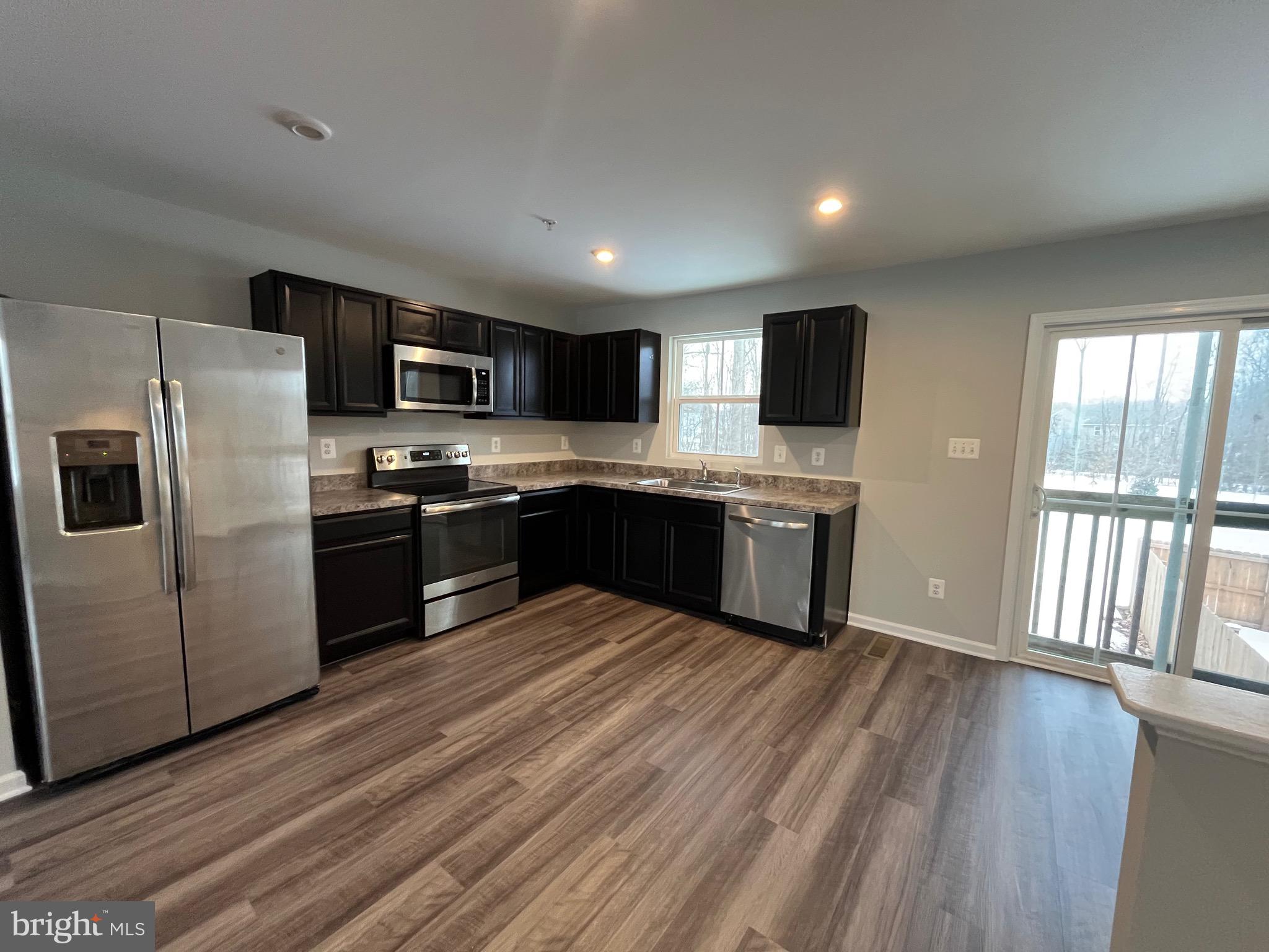 RIDGELY FOREST - Residential