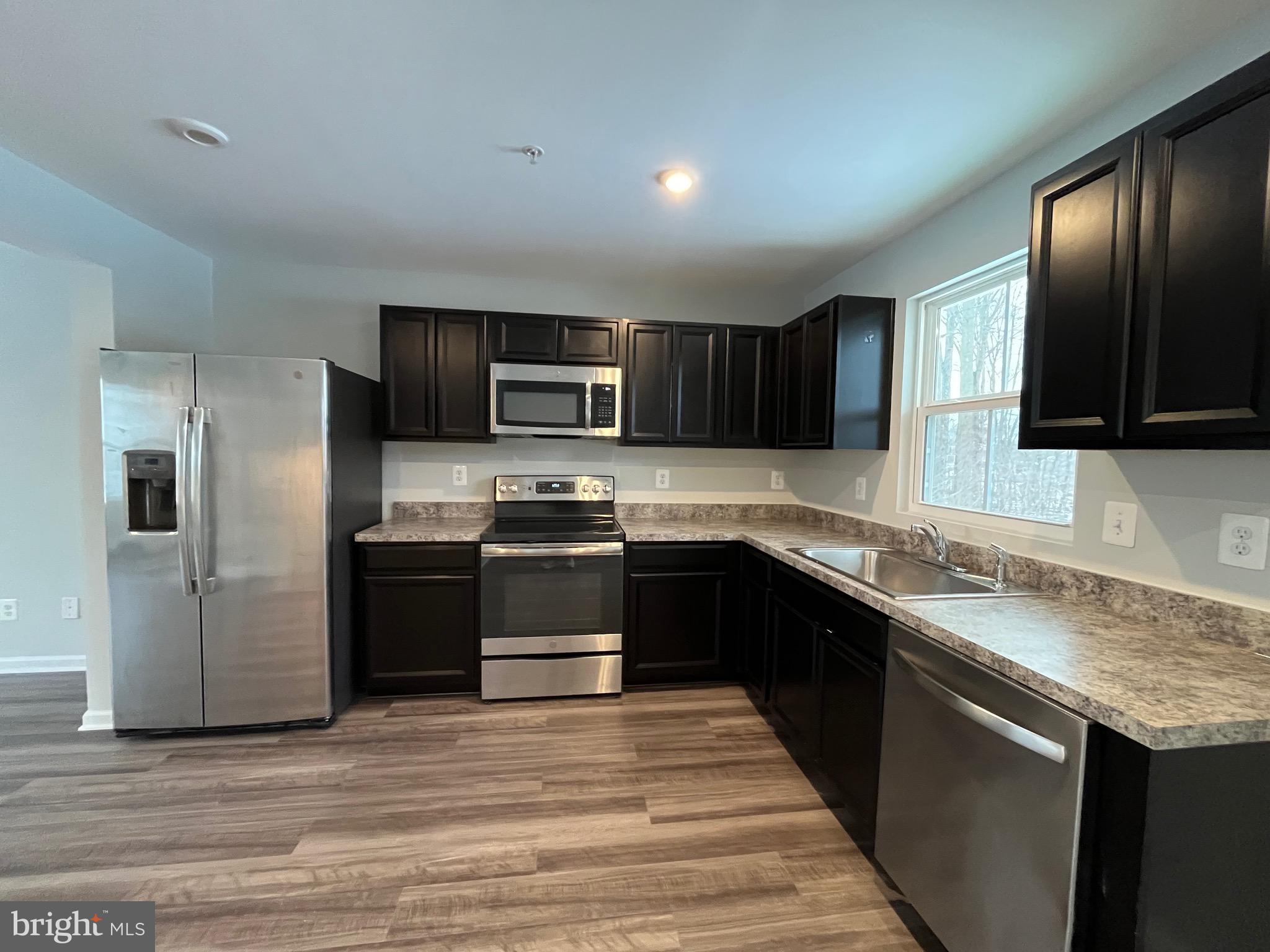 RIDGELY FOREST - Residential