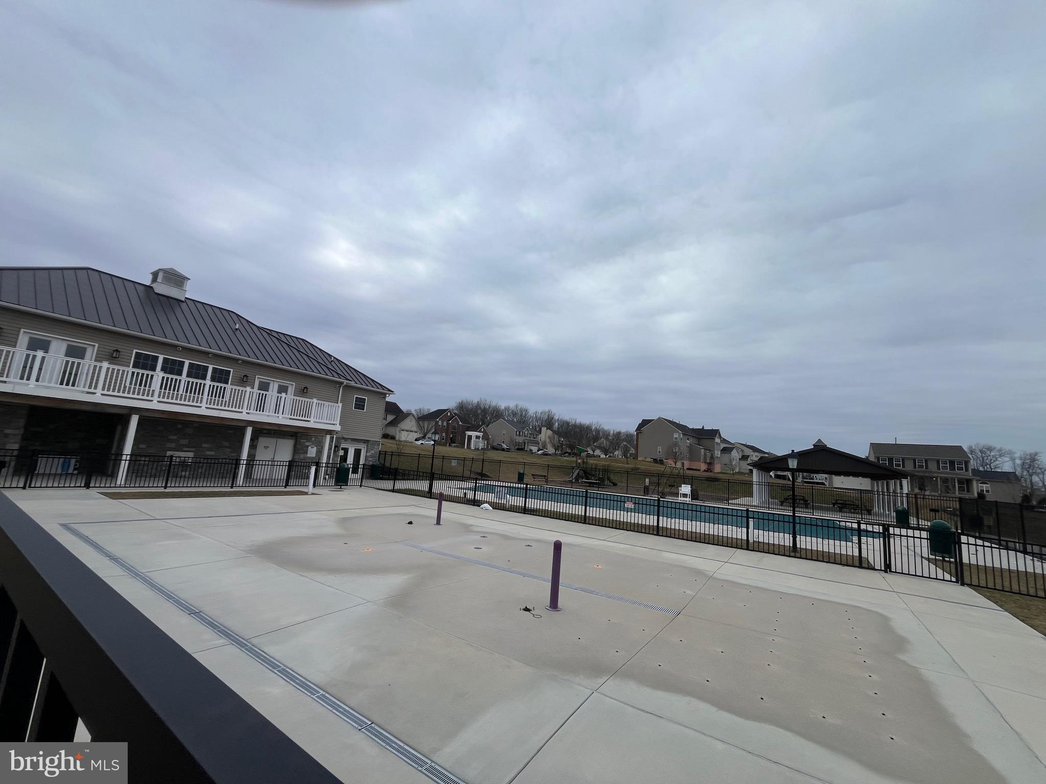 RIDGELY FOREST - Residential