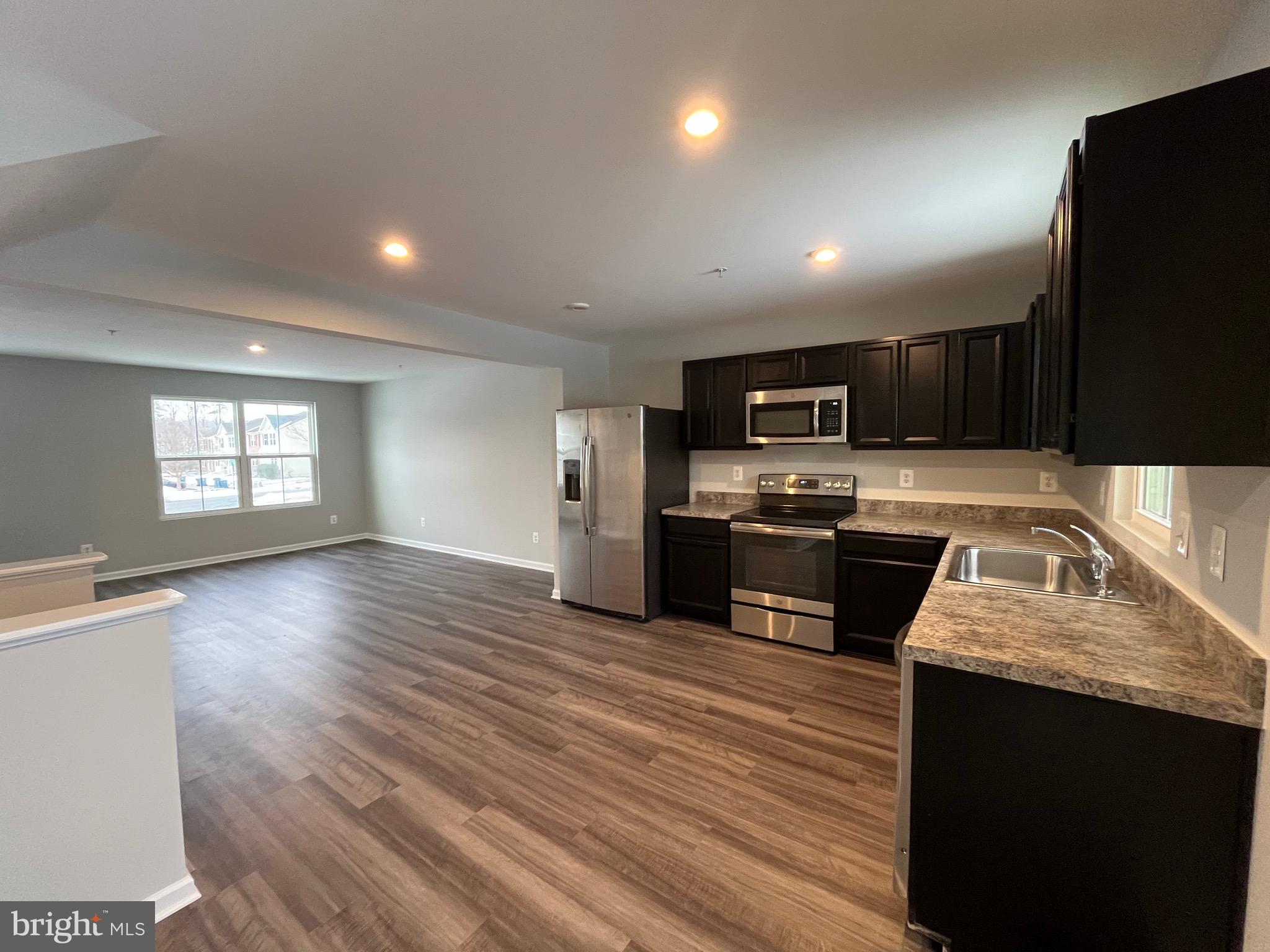 RIDGELY FOREST - Residential