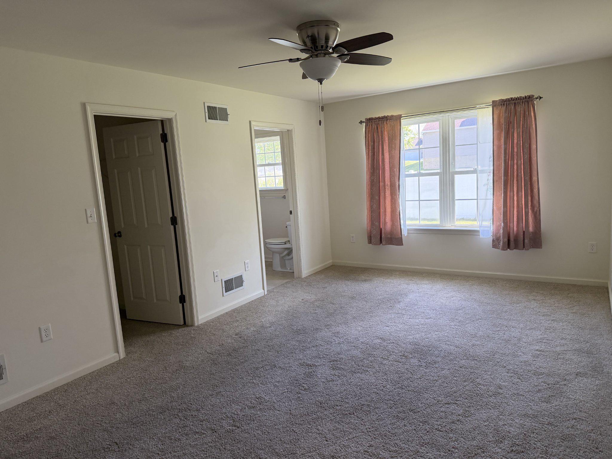 TWIN CREEKS - Residential