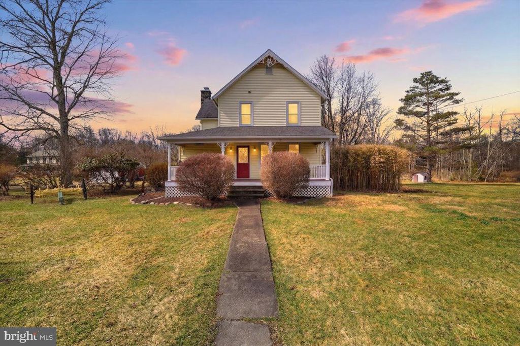 Photo of 2487 Mountain Road, STROUDSBURG, PA 18360 (MLS # PAMR2006238)