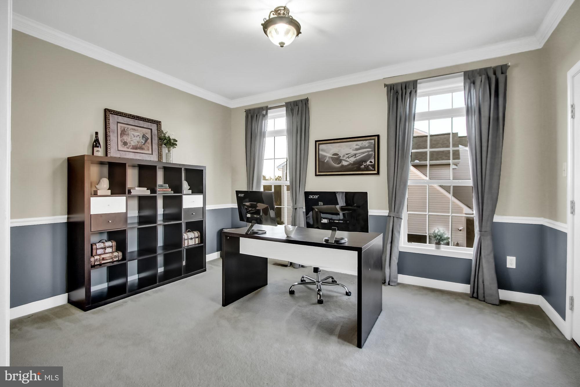 LOGANS RESERVE - Residential