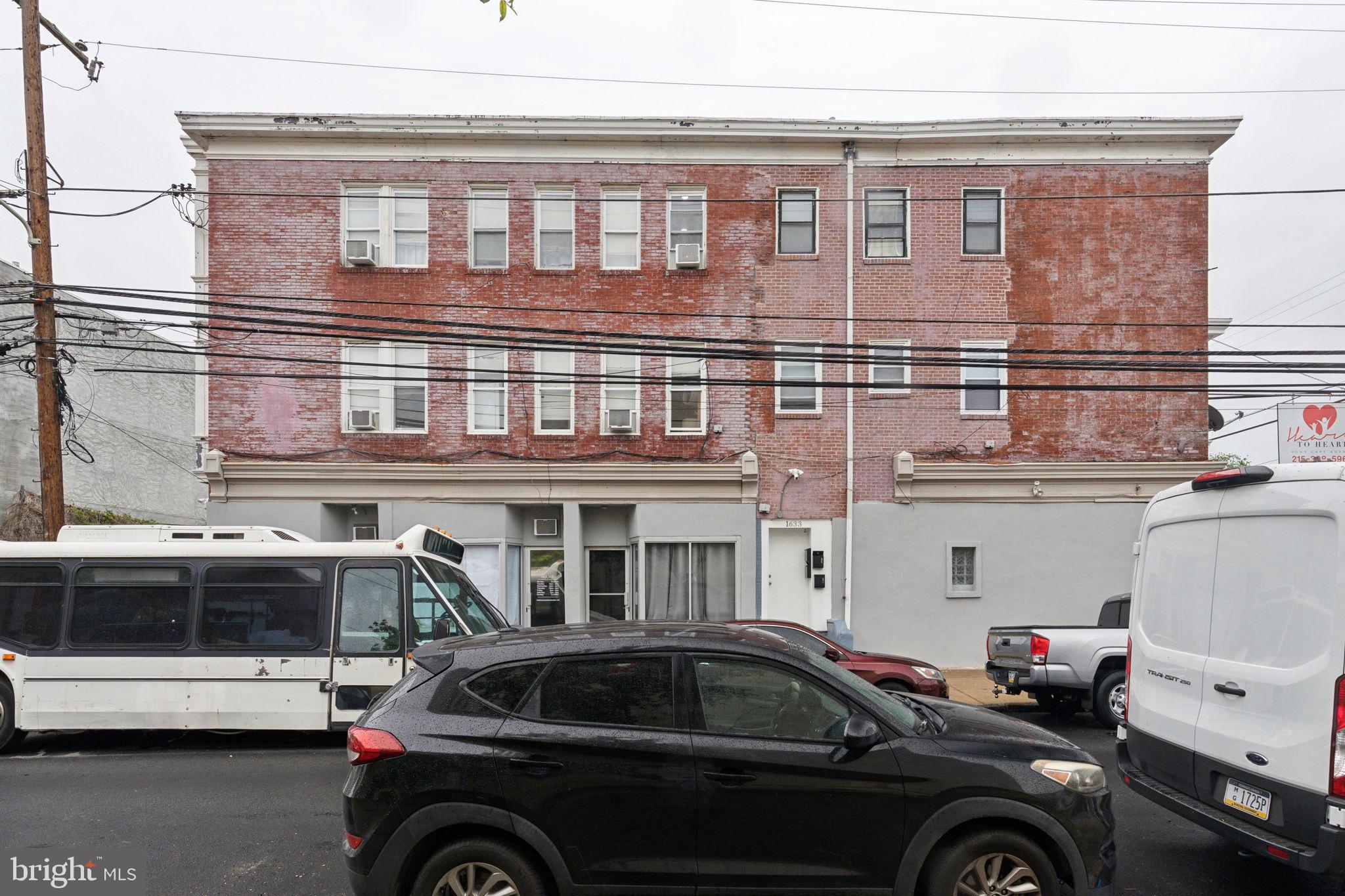 1633 W OXFORD STREET