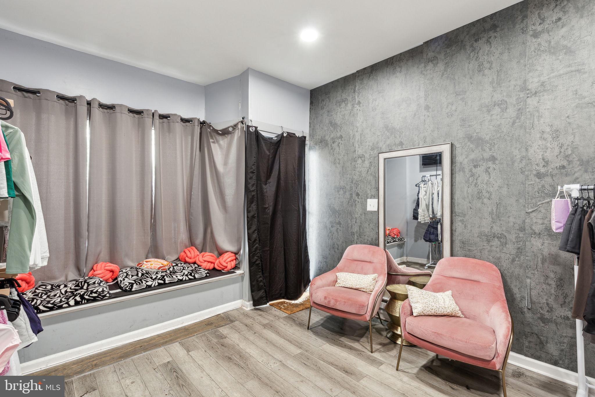 TEMPLE UNIVERSITY - Commercial Sale