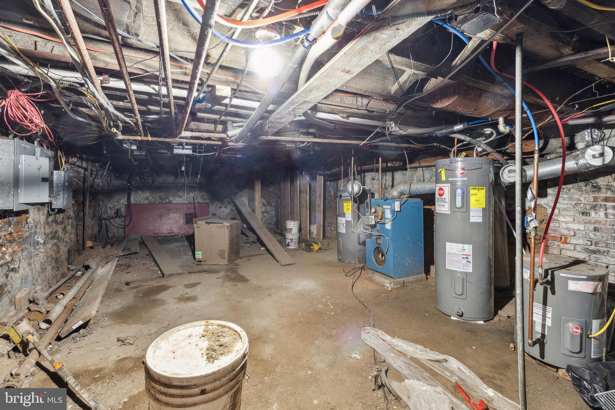TEMPLE UNIVERSITY - Commercial Sale