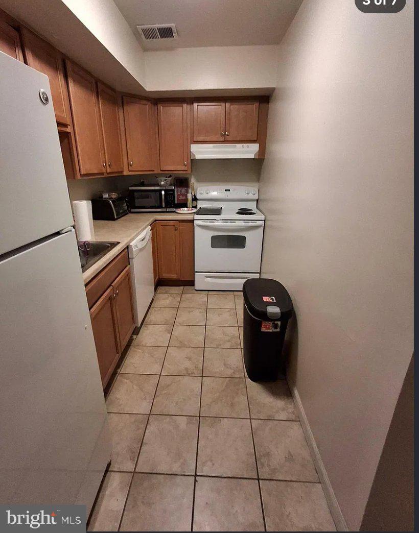 7033 RIDGE AVENUE #7 7A