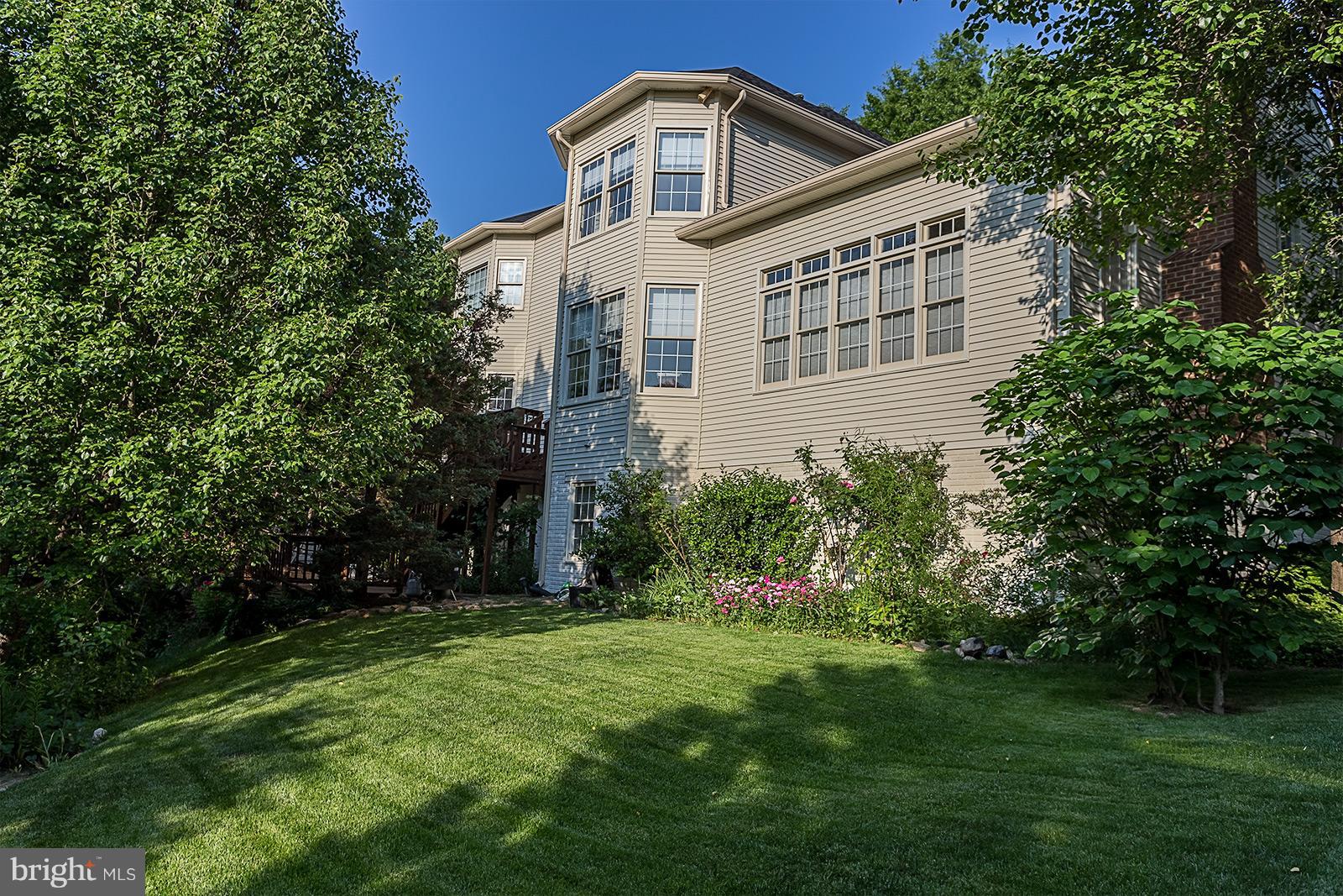 BARRINGTON - Residential