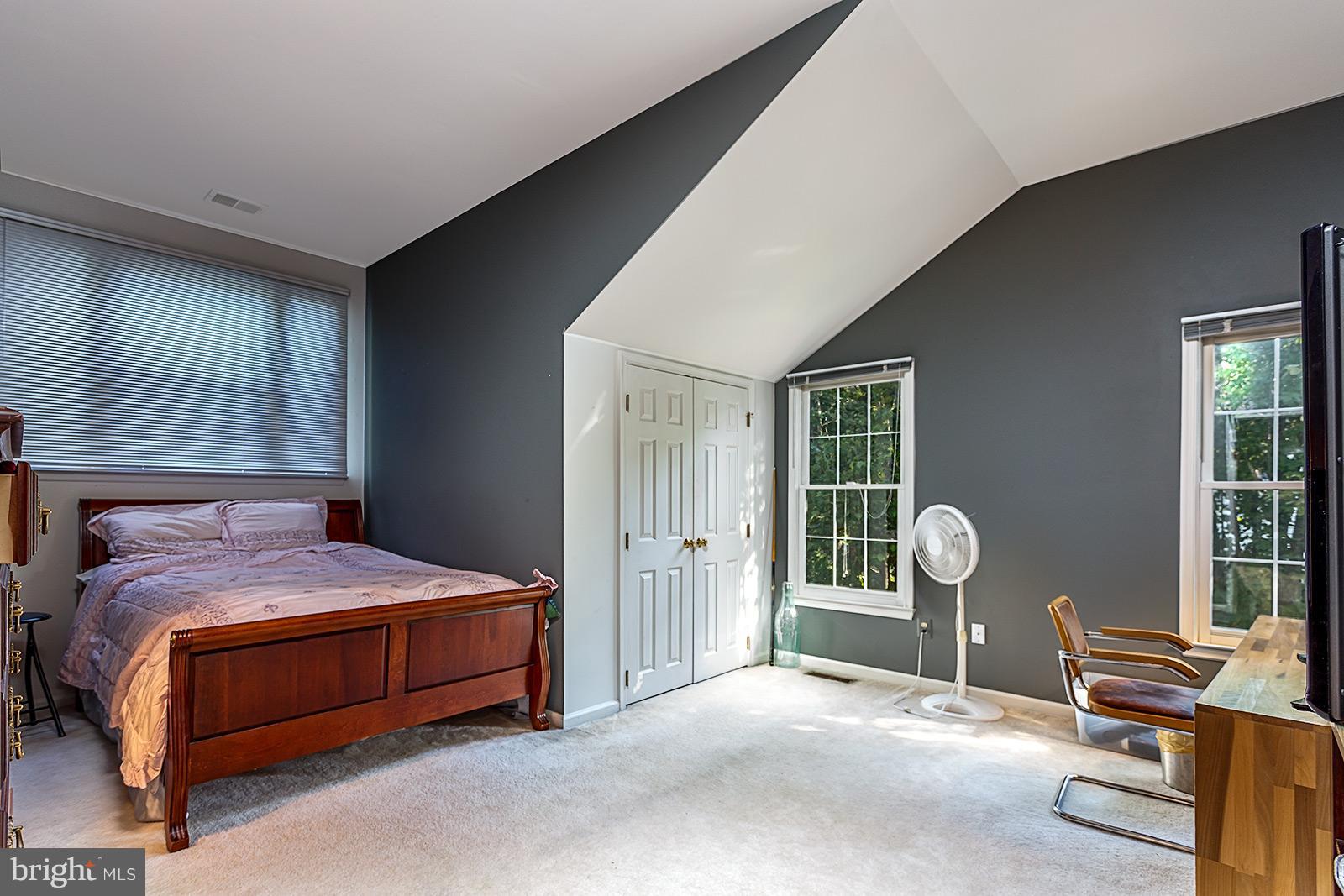 BARRINGTON - Residential