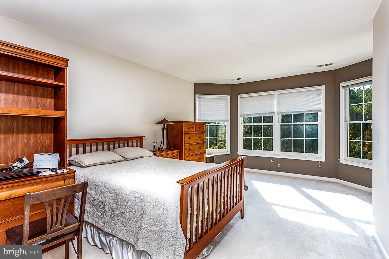 BARRINGTON - Residential