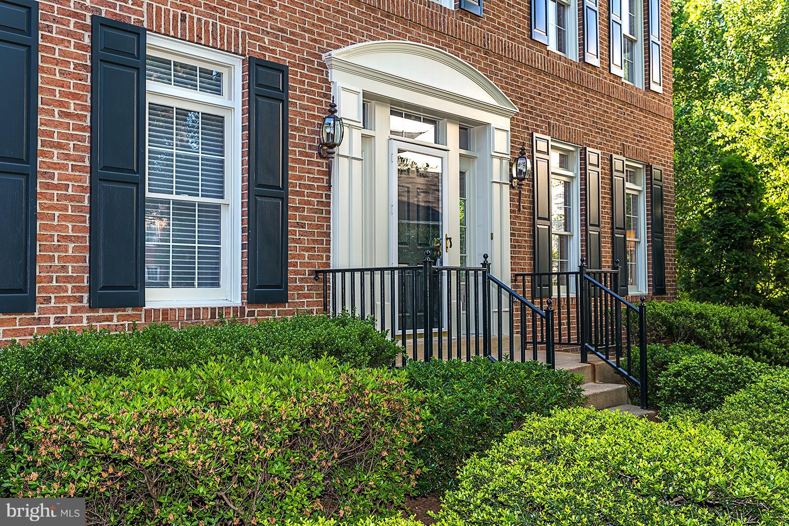 BARRINGTON - Residential