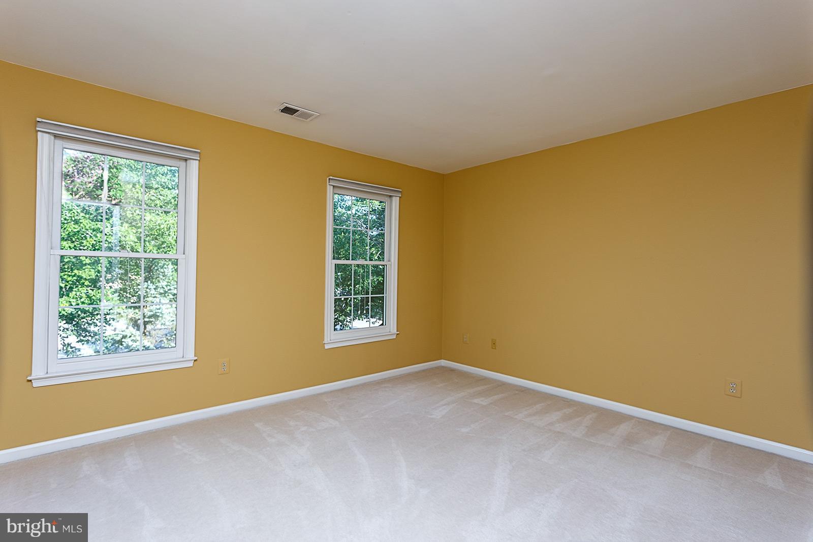 BARRINGTON - Residential