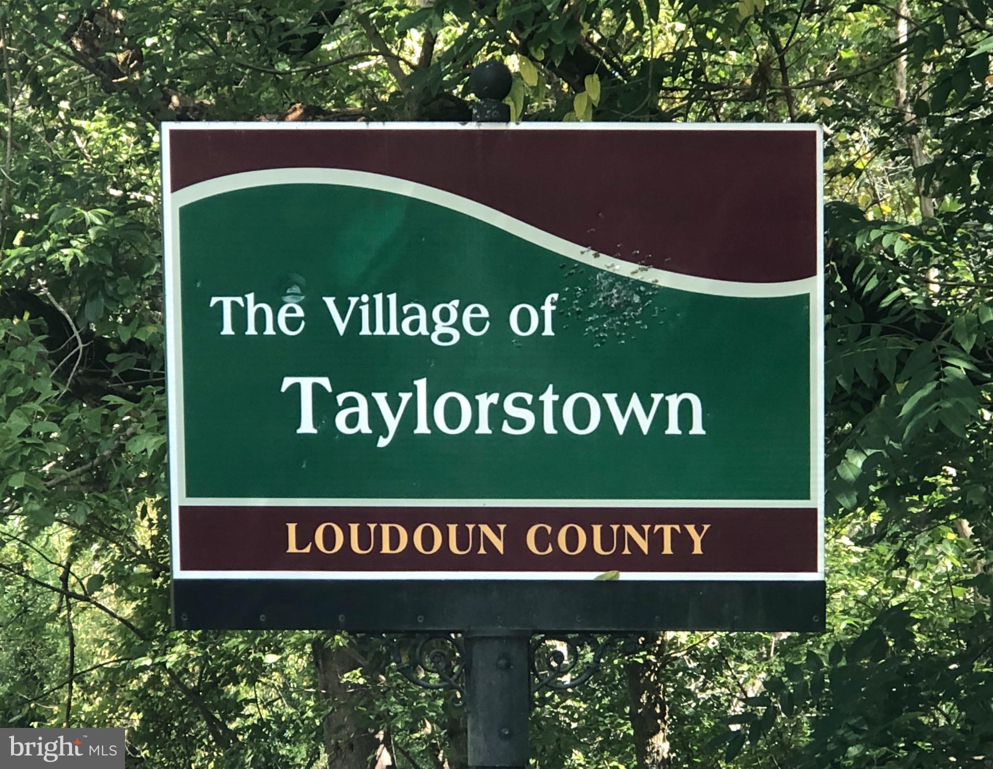 TAYLORSTOWN - Residential