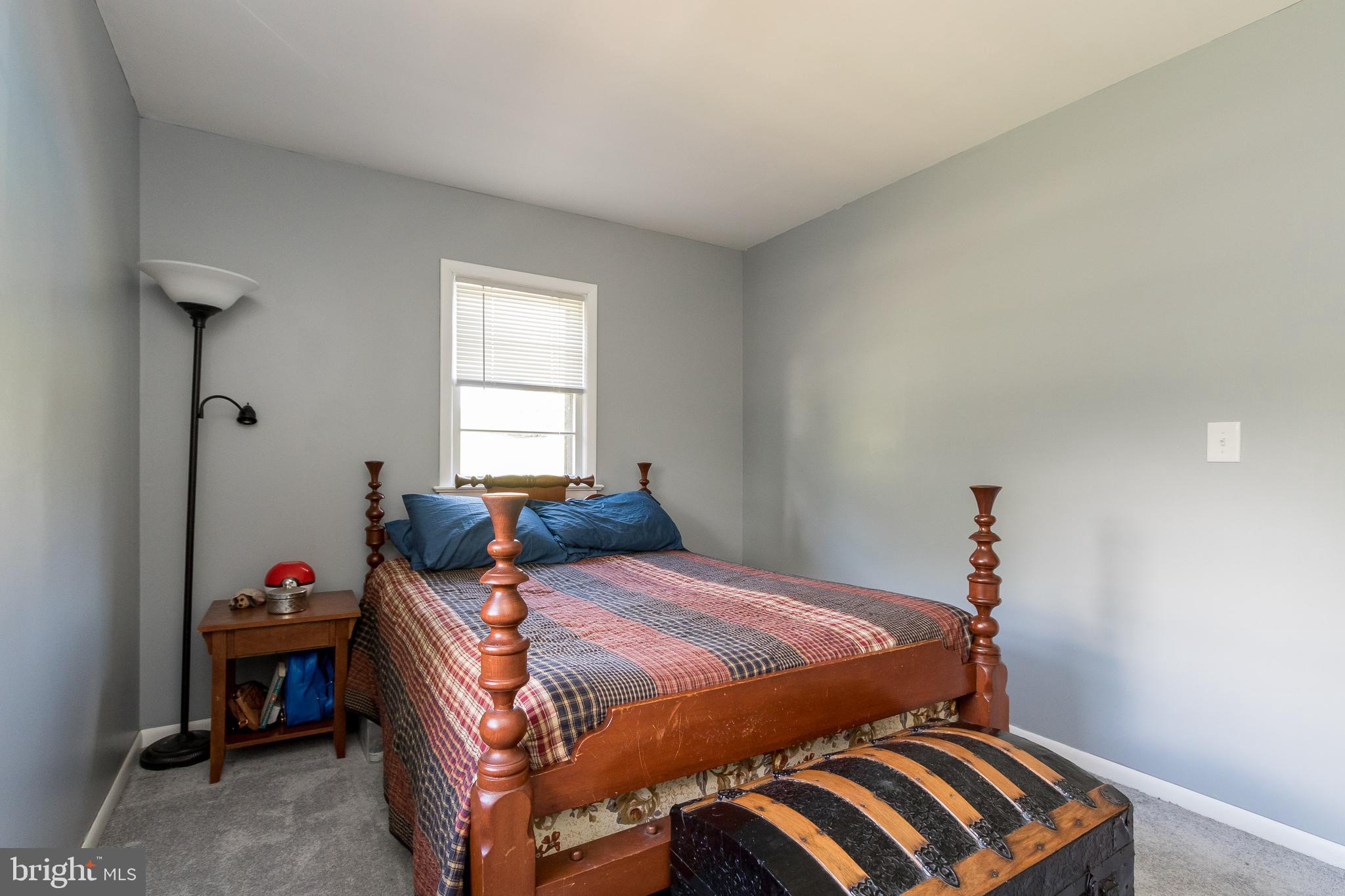 TAYLORSTOWN - Residential