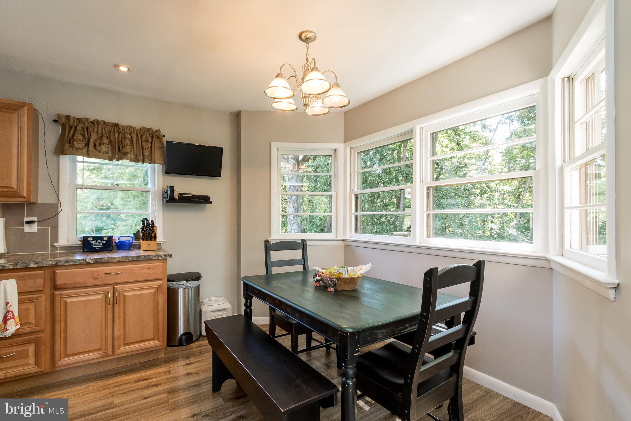 TAYLORSTOWN - Residential