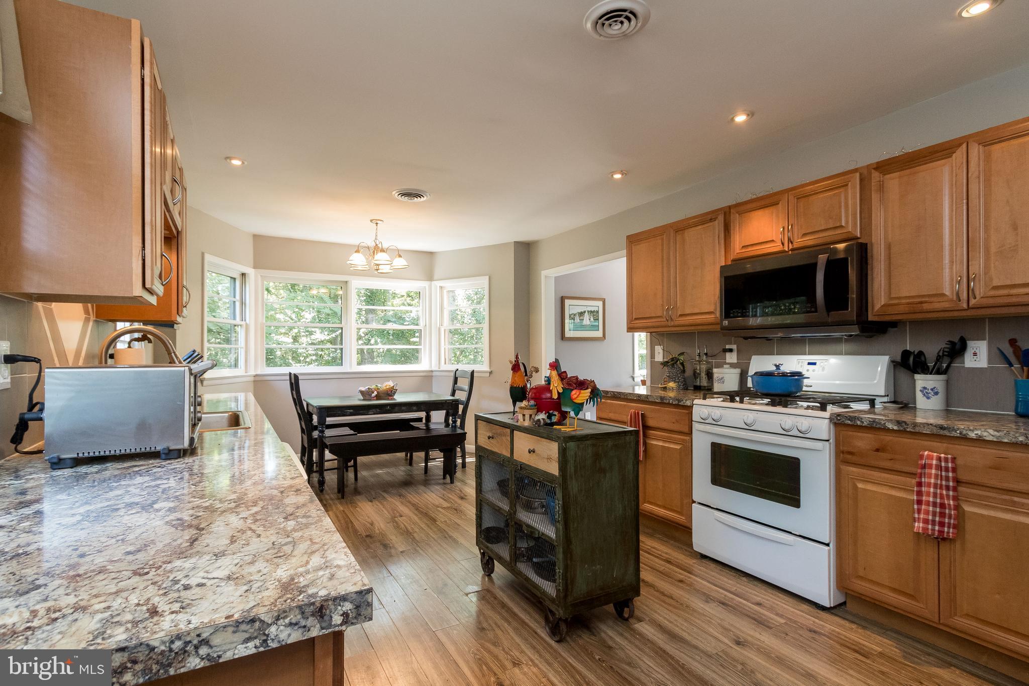 TAYLORSTOWN - Residential