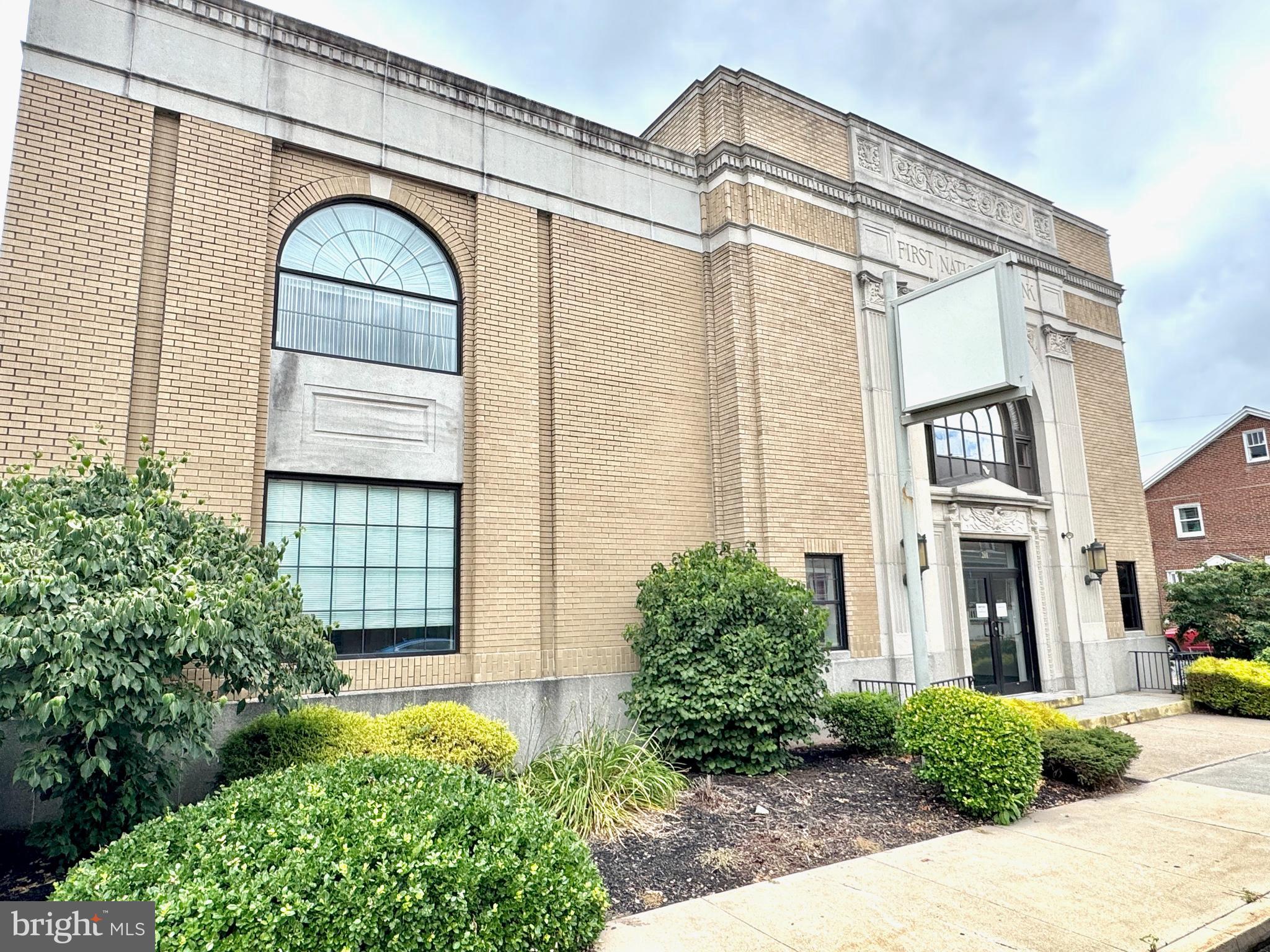 201 N MAIN STREET