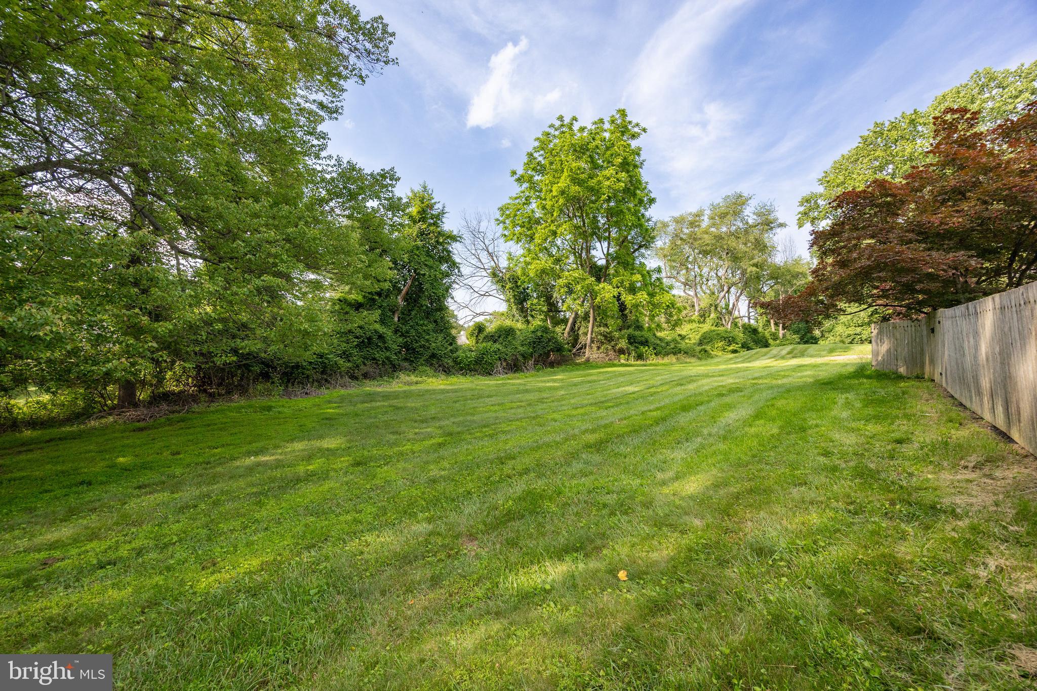 DEERFIELD KNOLL - Residential