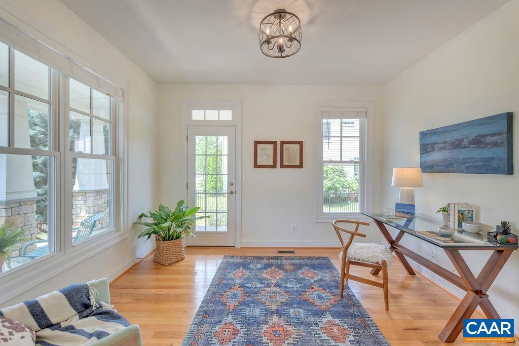 OLD TRAIL - Residential