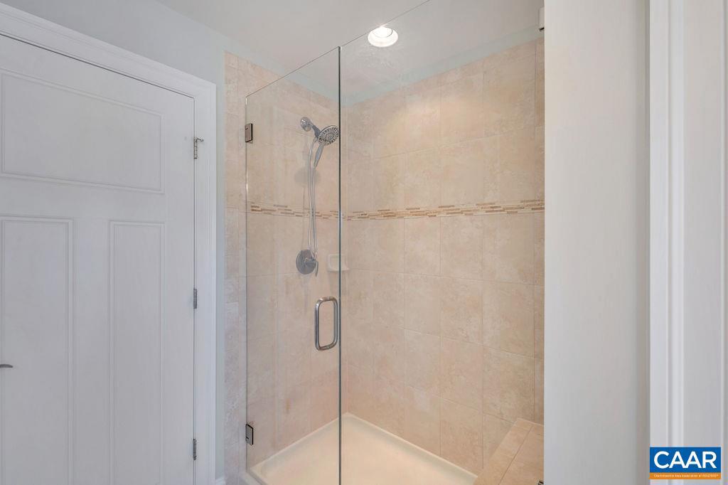 OLD TRAIL - Residential