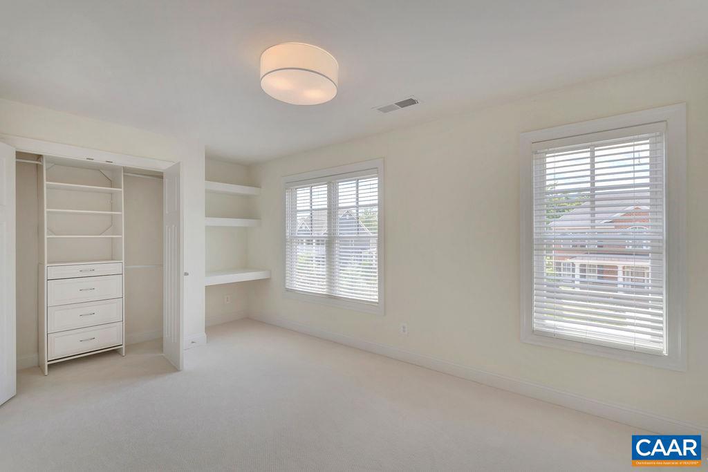 OLD TRAIL - Residential