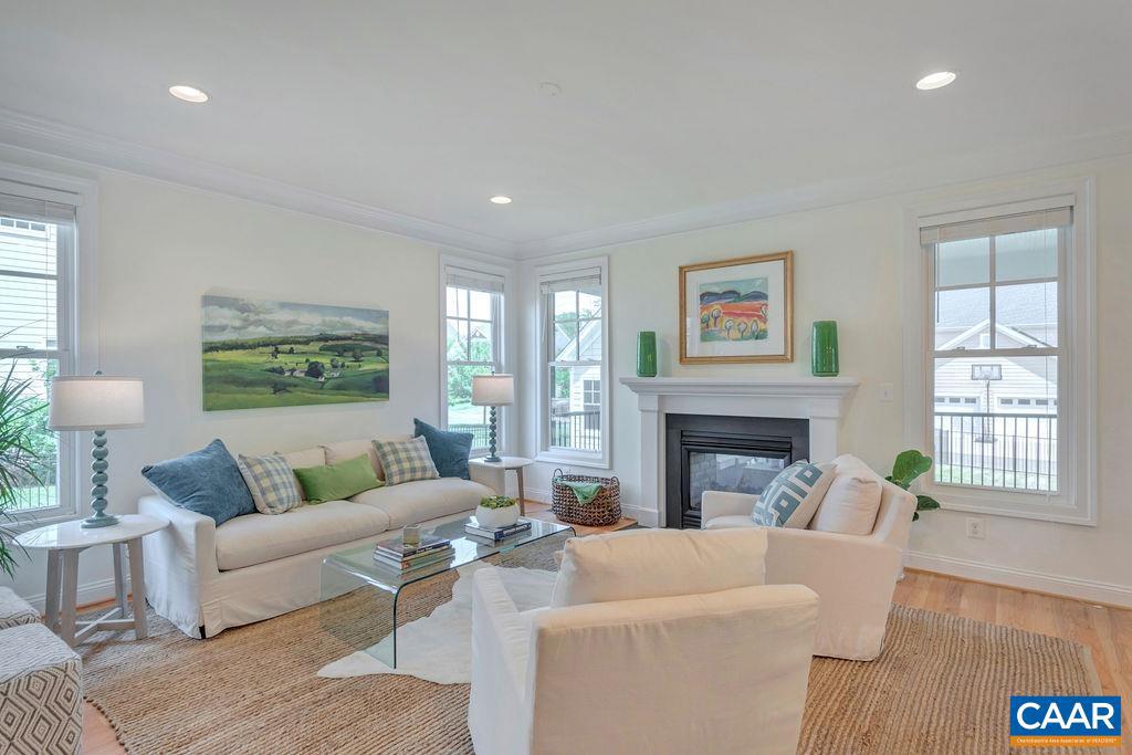 OLD TRAIL - Residential