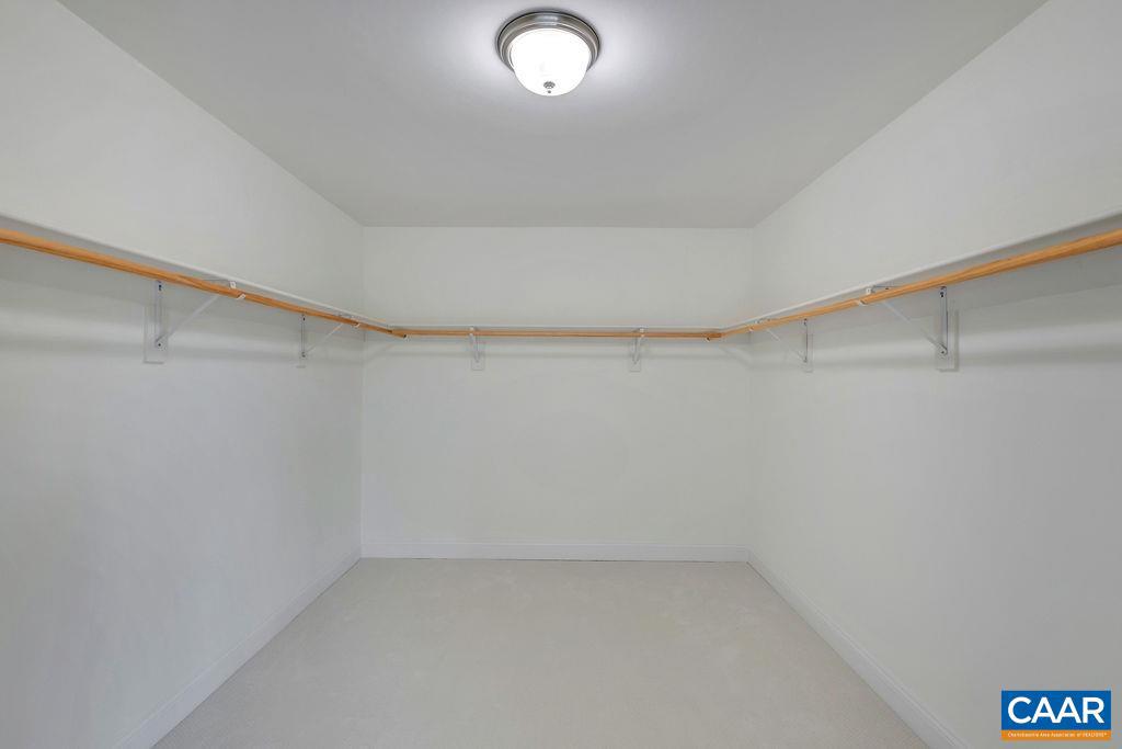 OLD TRAIL - Residential