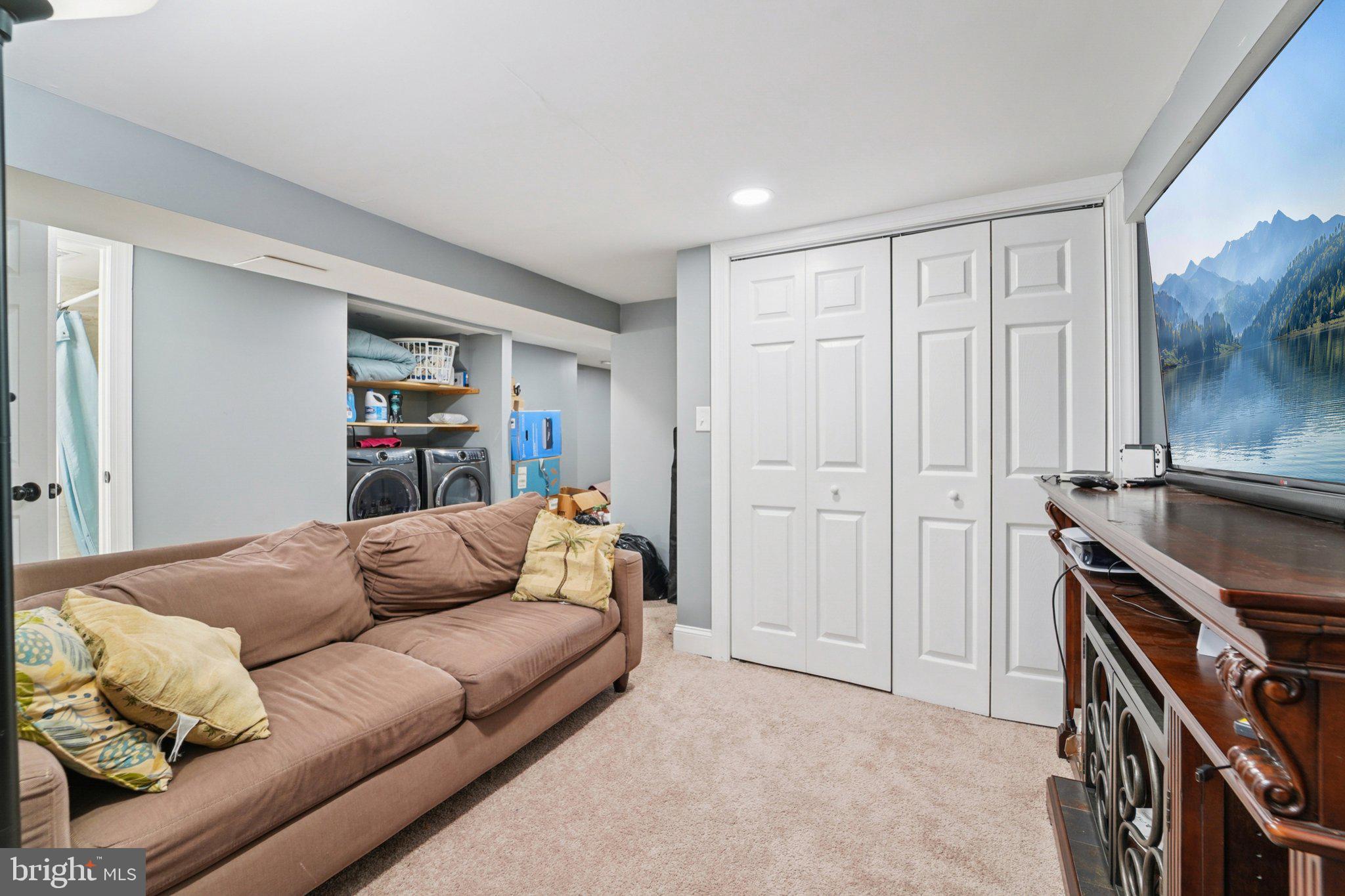 ALLENDALE - Residential