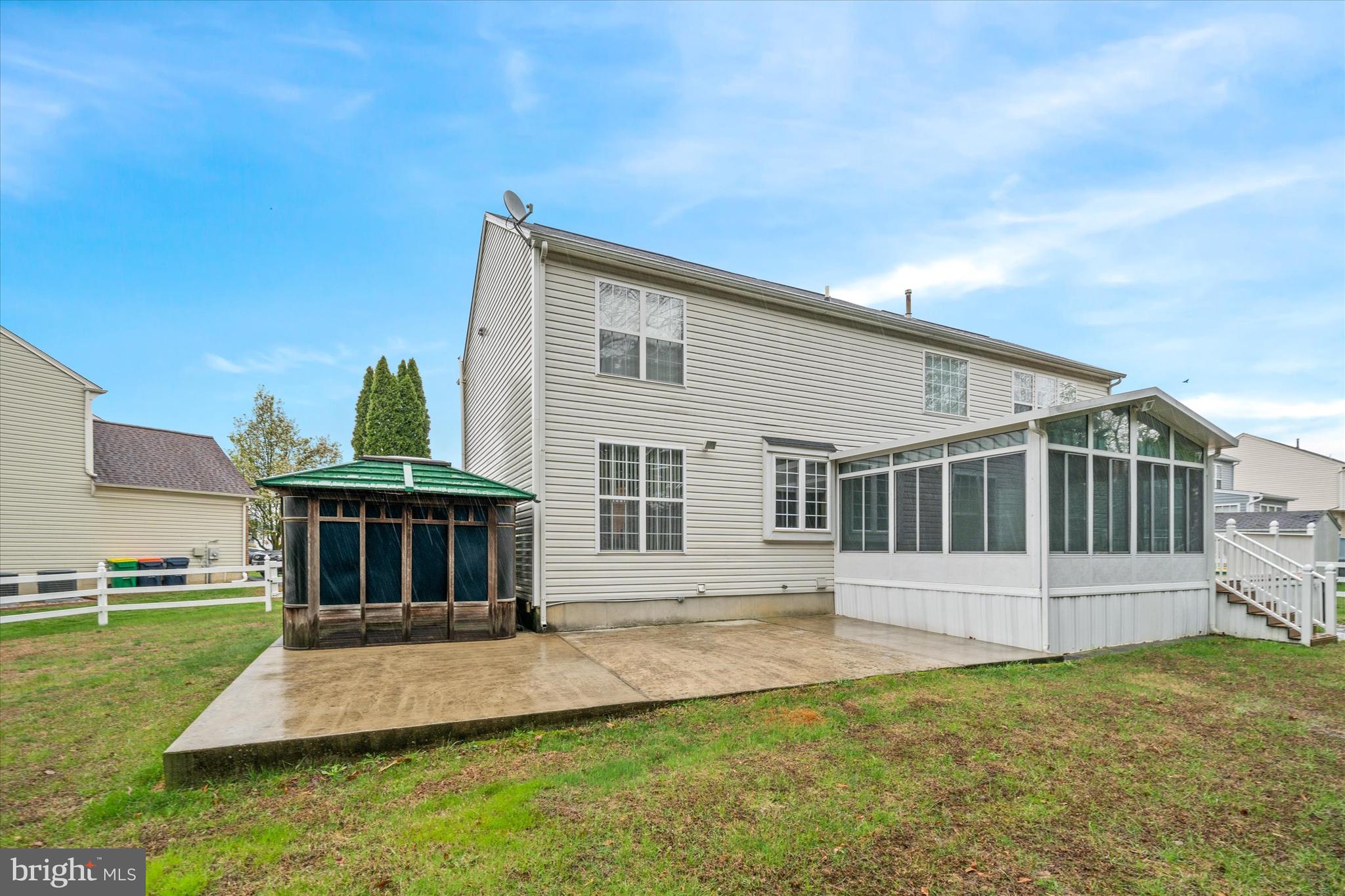 CRICKLEWOOD - Residential