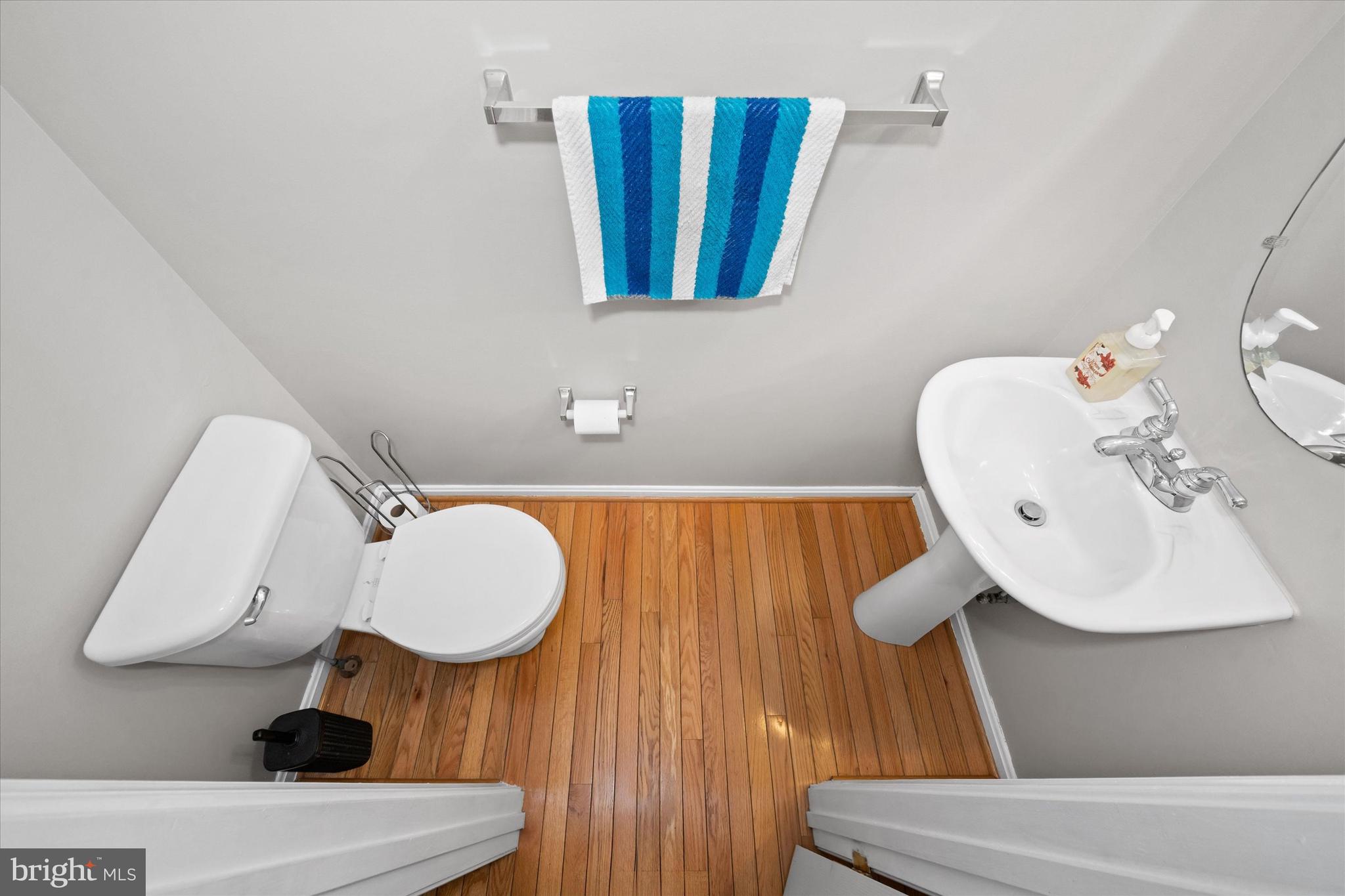 CRICKLEWOOD - Residential