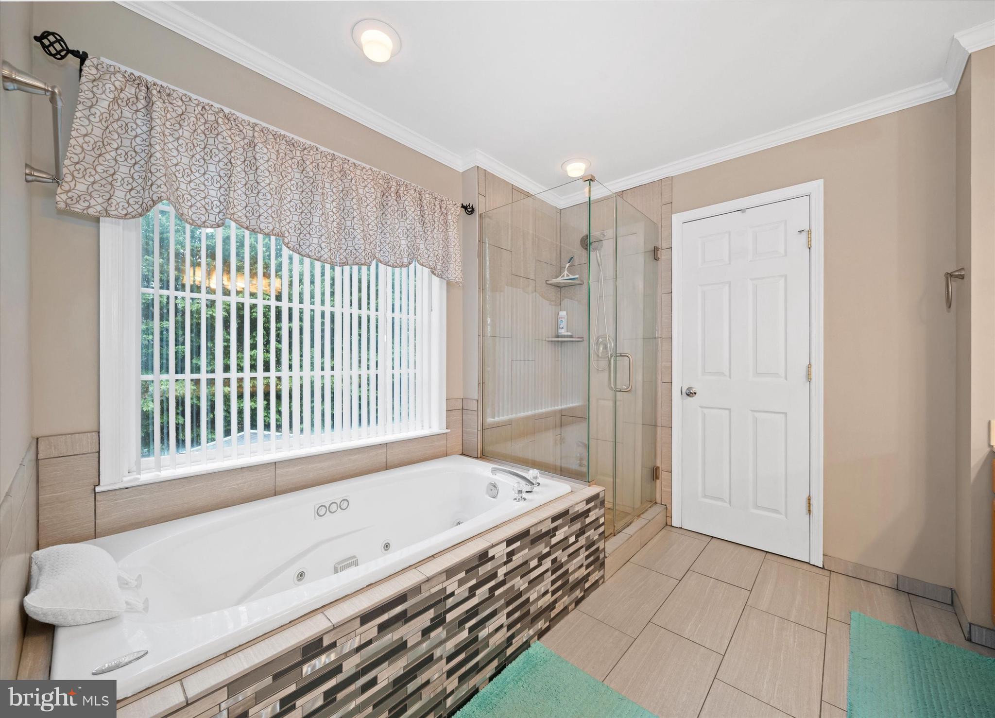 CRICKLEWOOD - Residential