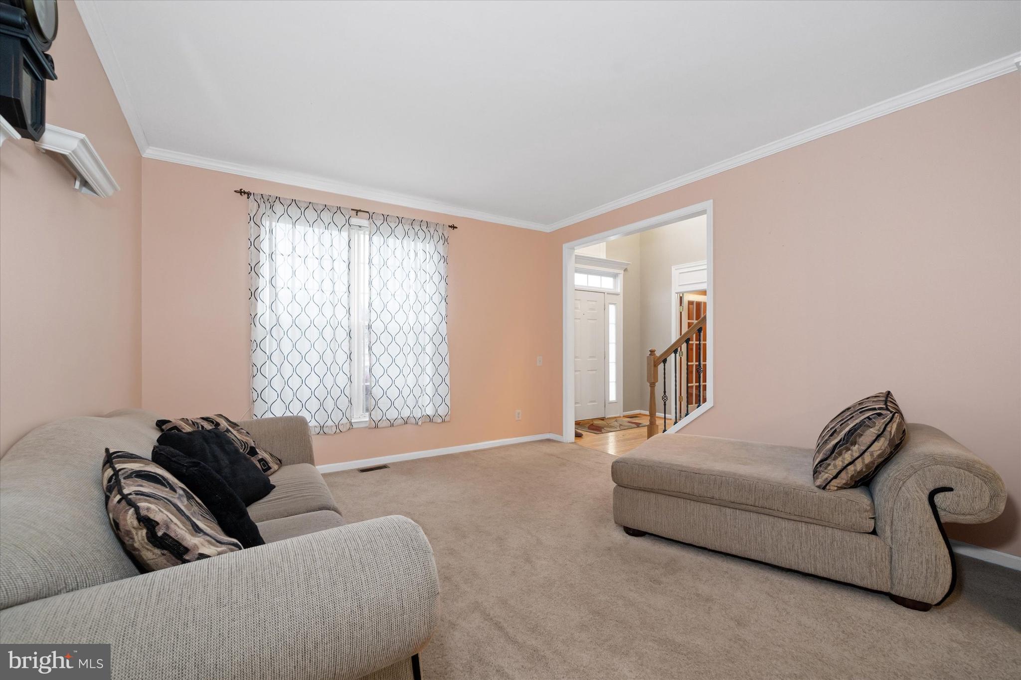 CRICKLEWOOD - Residential