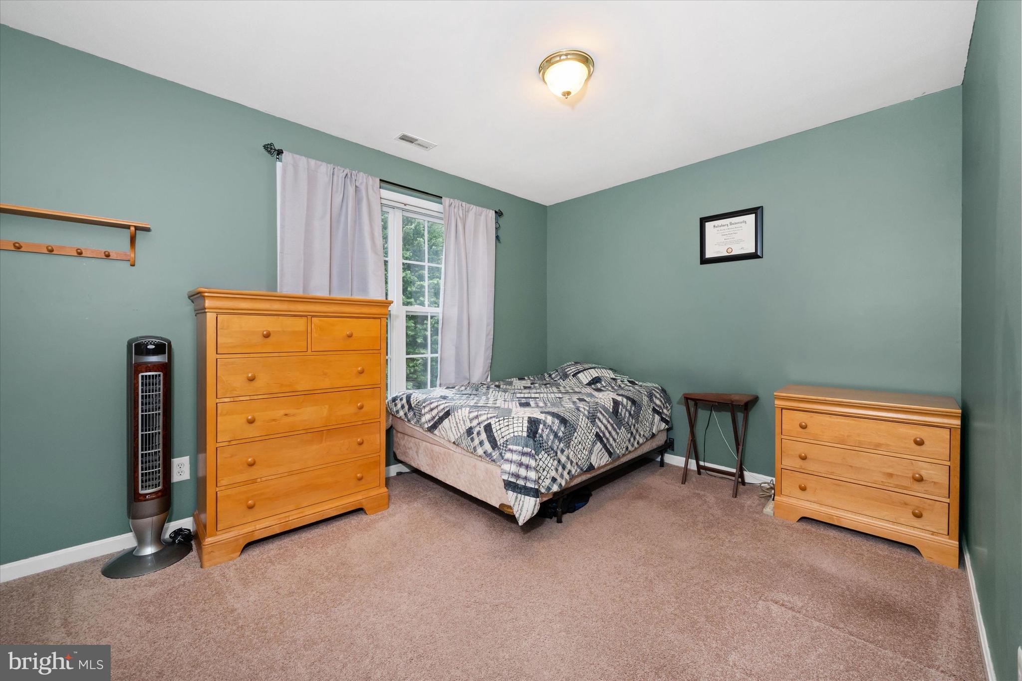 CRICKLEWOOD - Residential