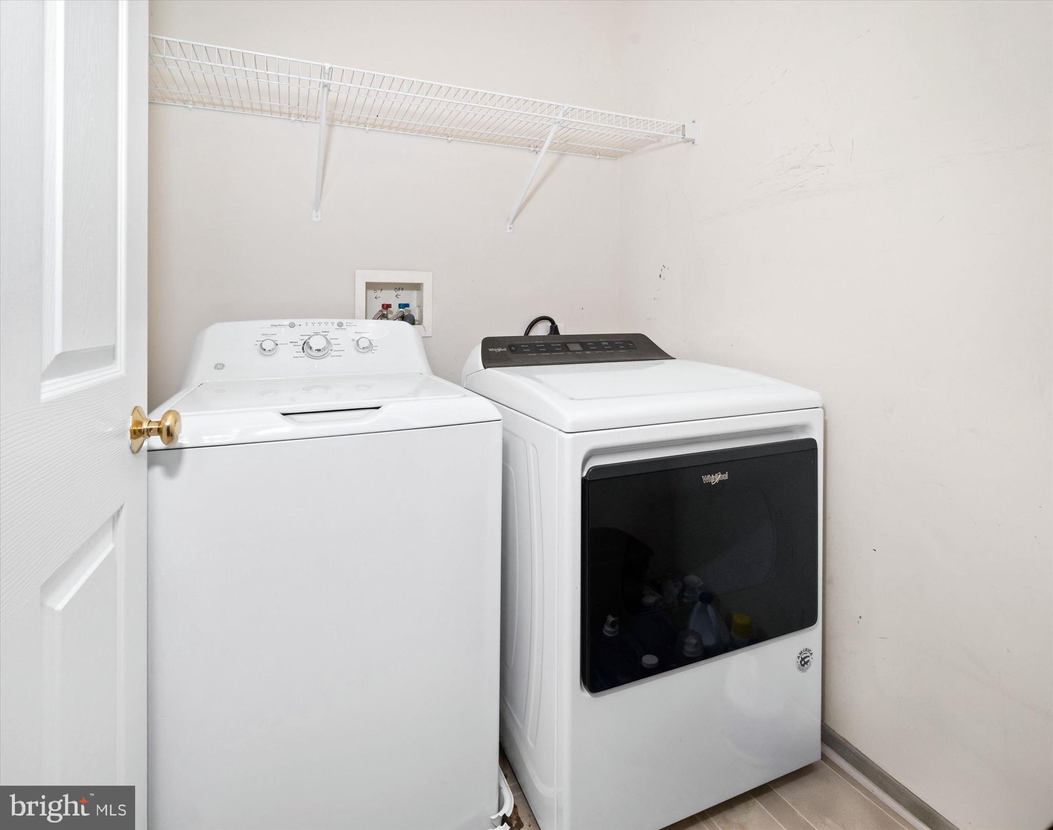 CRICKLEWOOD - Residential